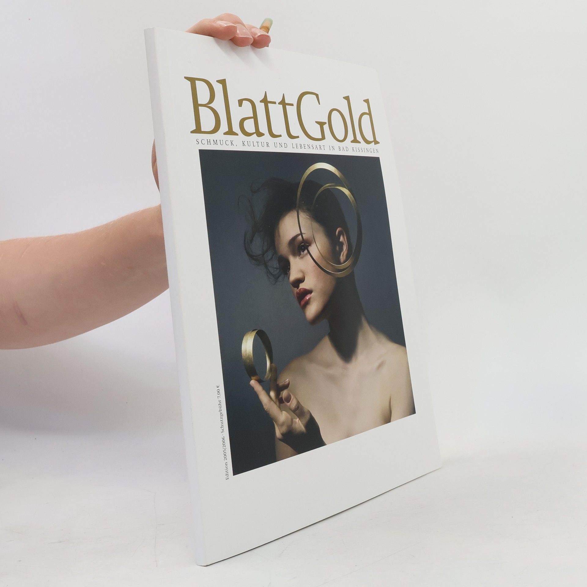 kolektiv Blatt Gold