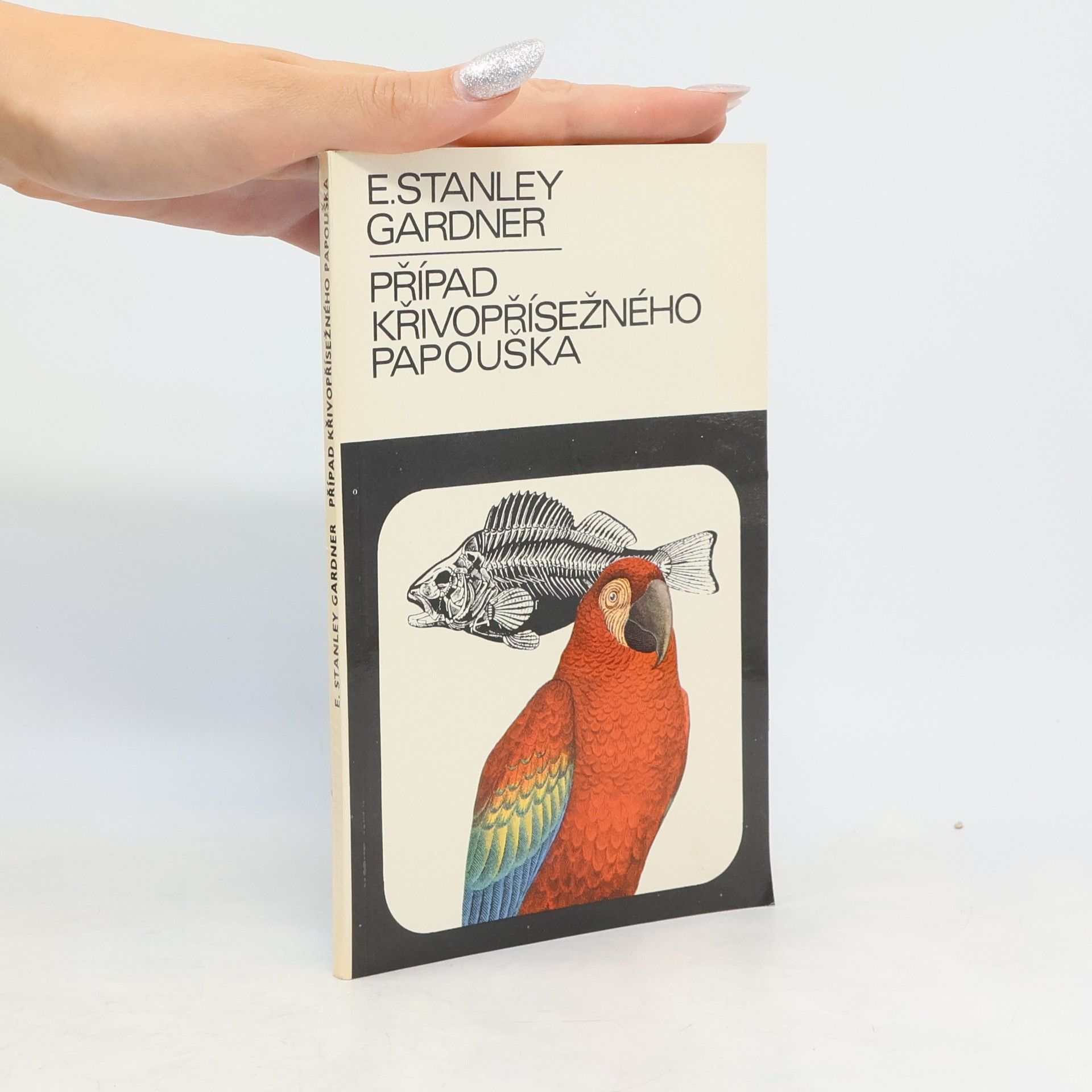Erle Stanley Gardner Případ křivopřísežného papouška