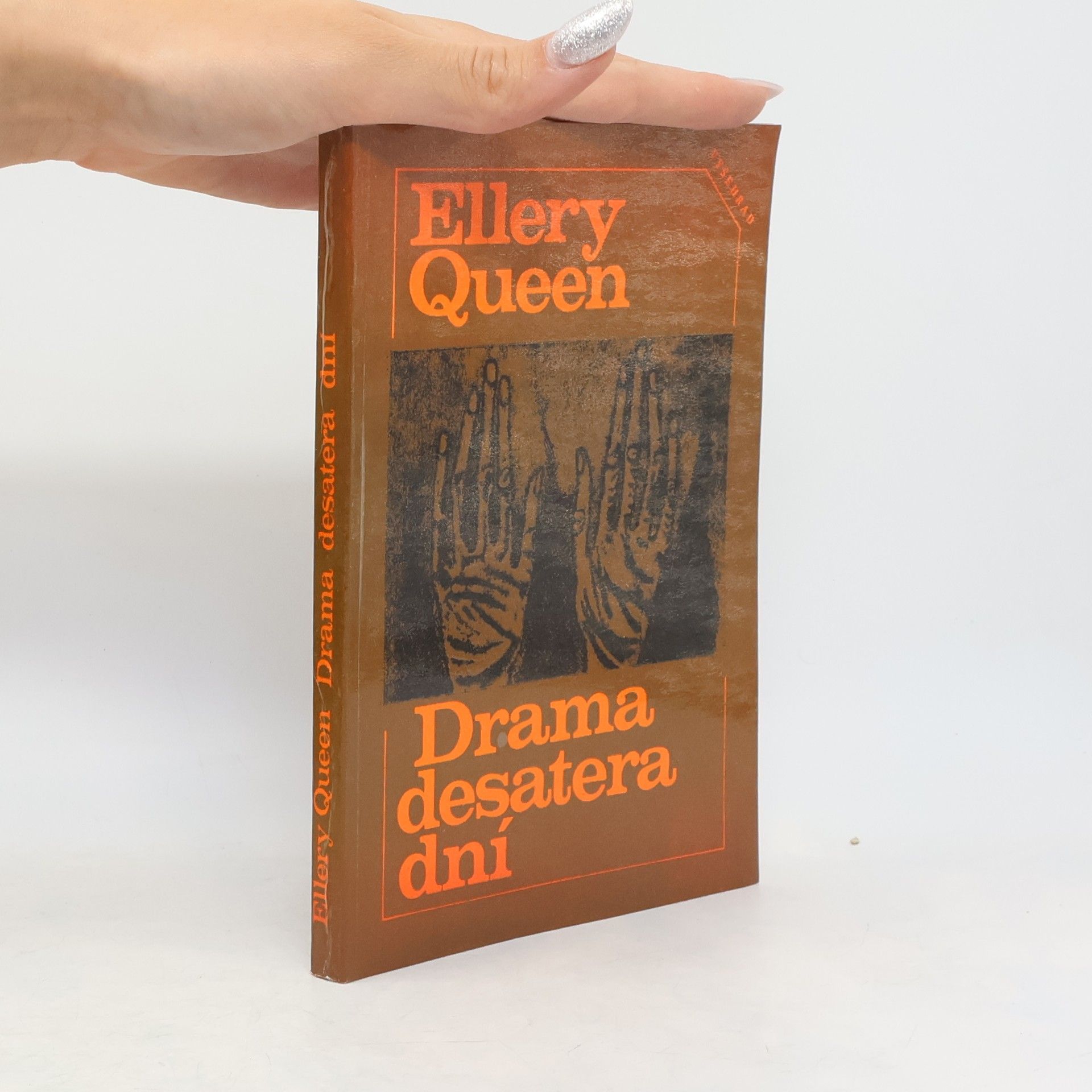 Ellery Queen Drama desatera dní