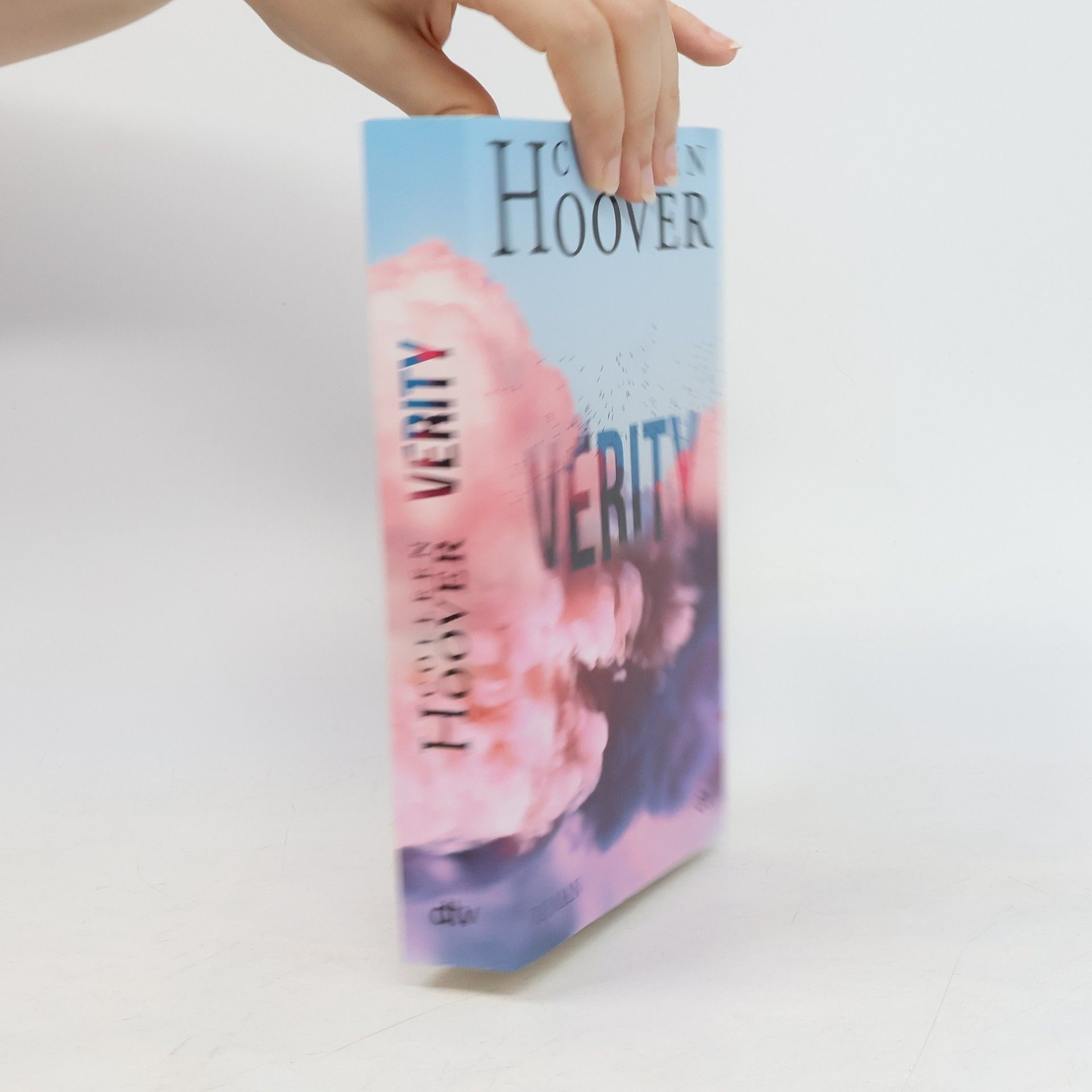 Colleen Hoover Verity