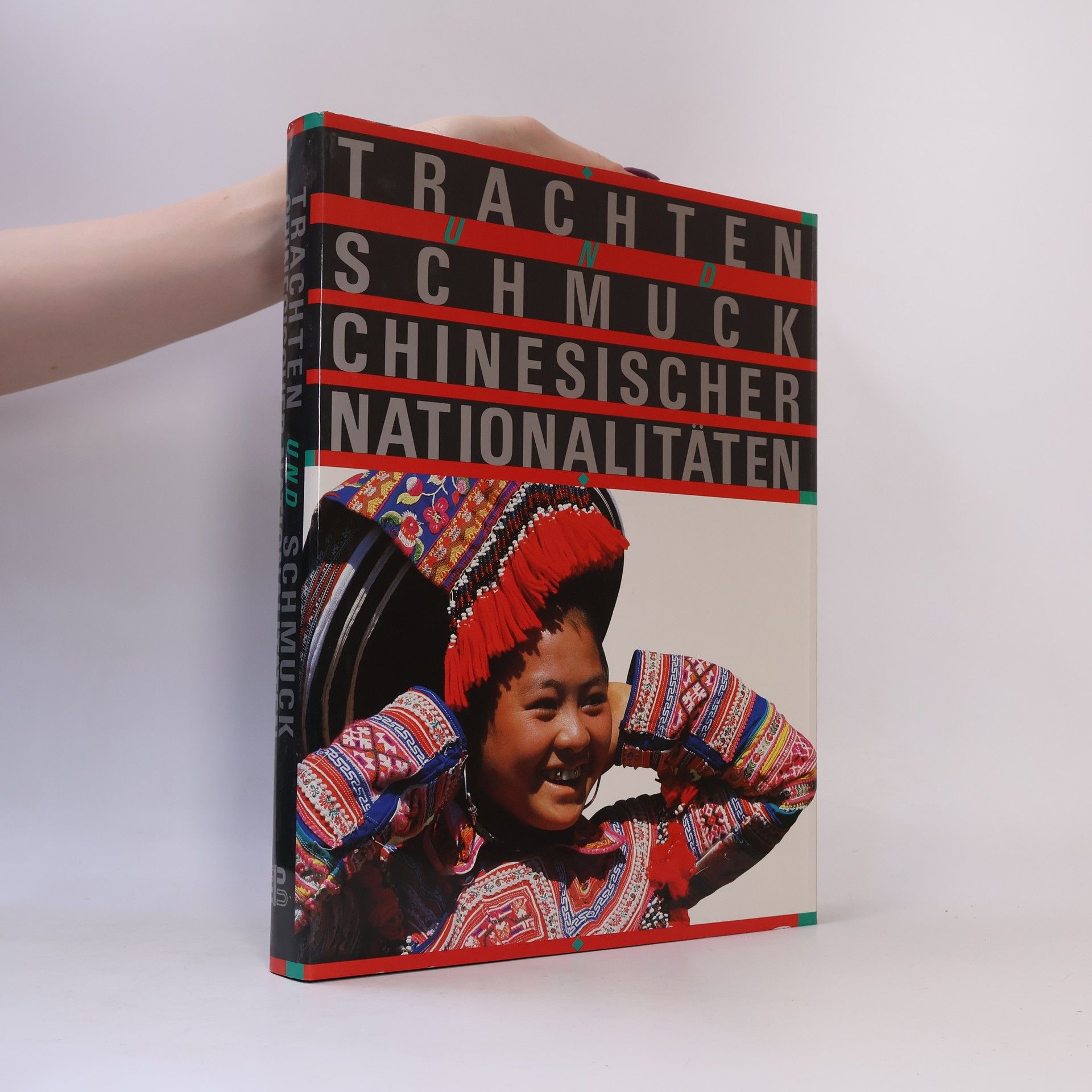Ruiding Li Trachten und Schmuck chinesischer Nationalitäten