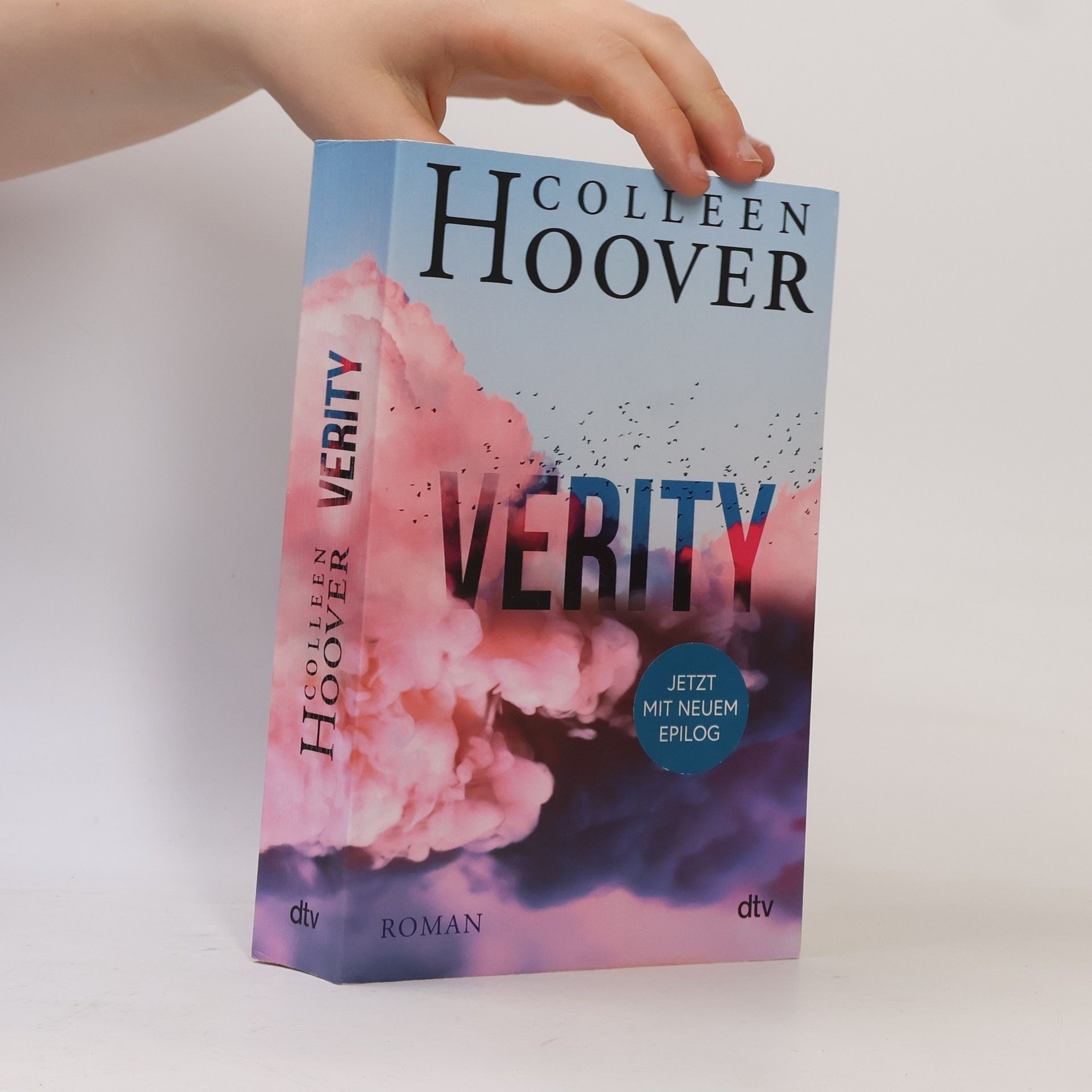 Colleen Hoover Verity