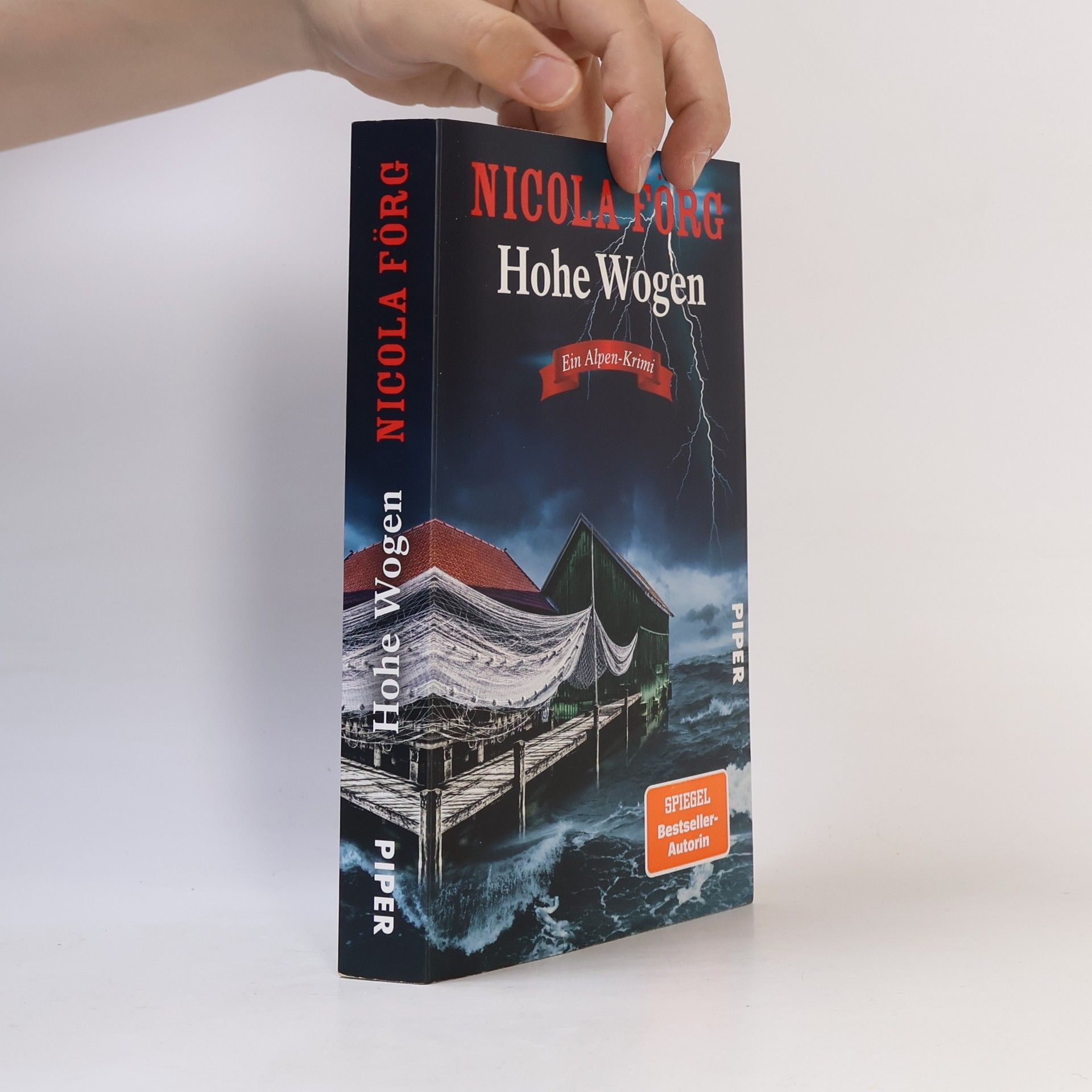 Nicola Förg Hohe Wogen