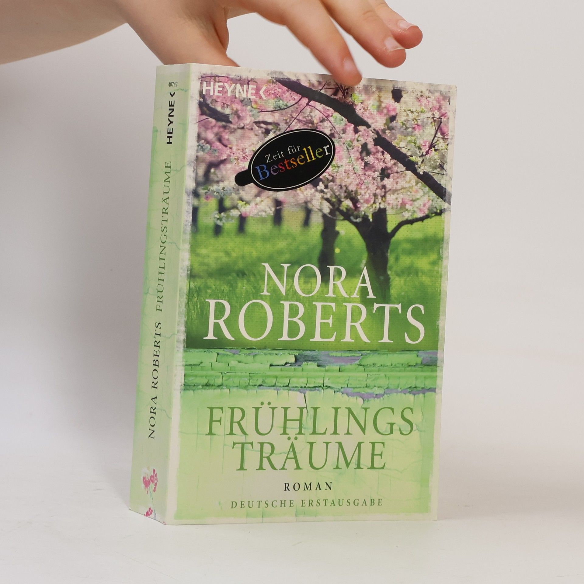 Nora Roberts Frühlingsträume