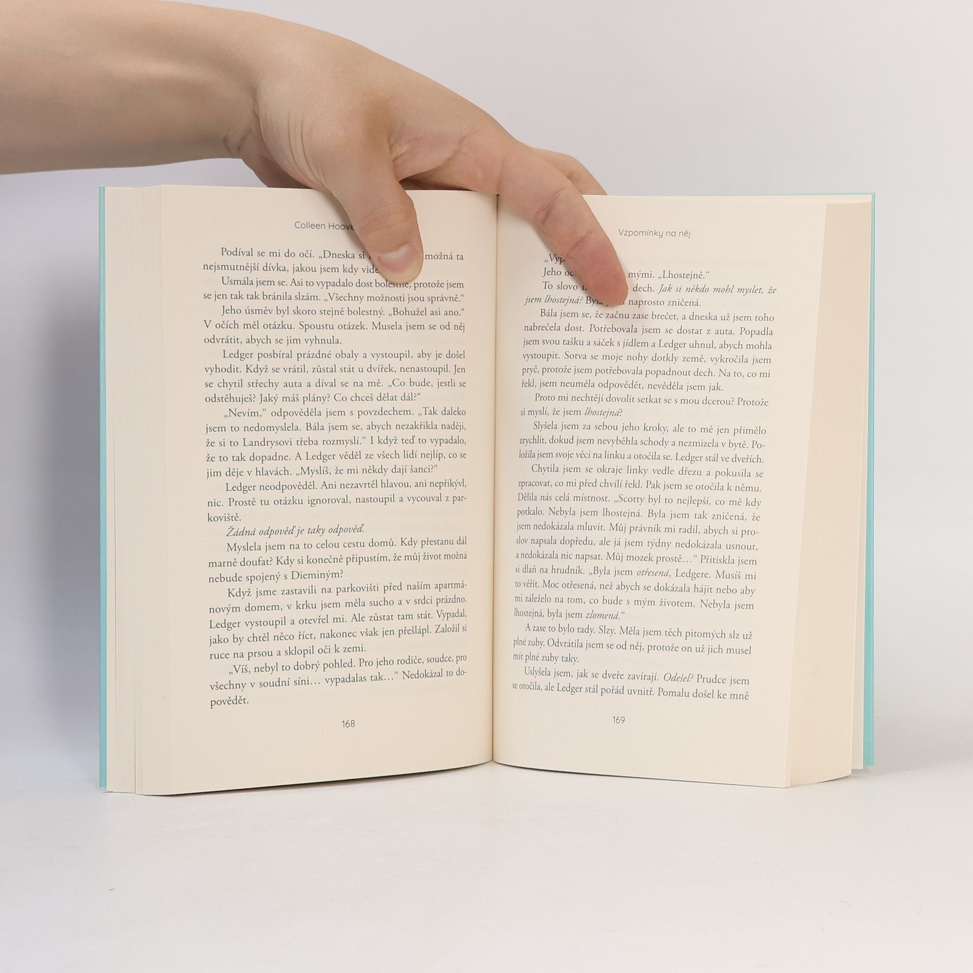 Colleen Hoover Vzpomínky na něj