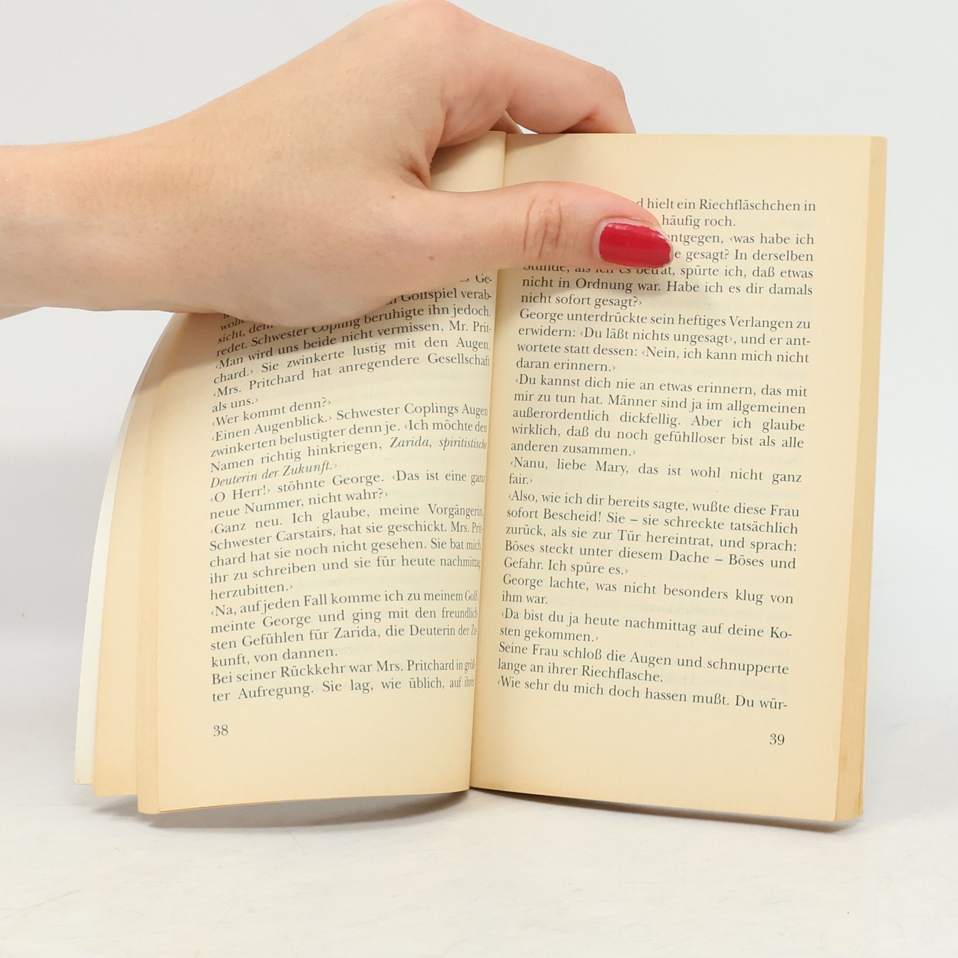 Agatha Christie Die vier Verdächtigen.
