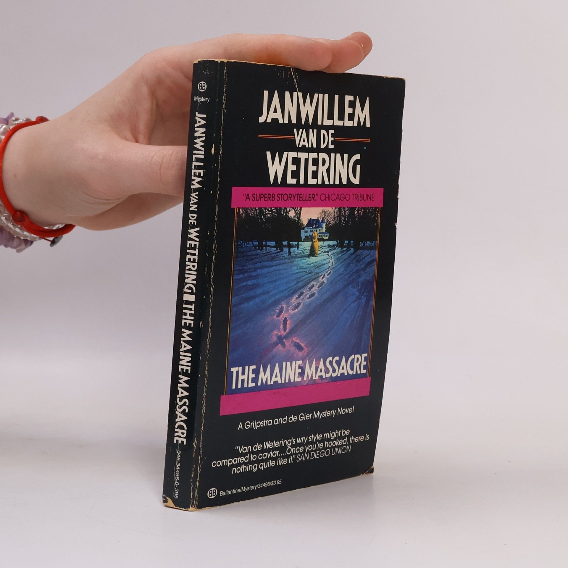 Janwillem van de Wetering Grijpstra and de Gier Mystery: The Maine Massacre