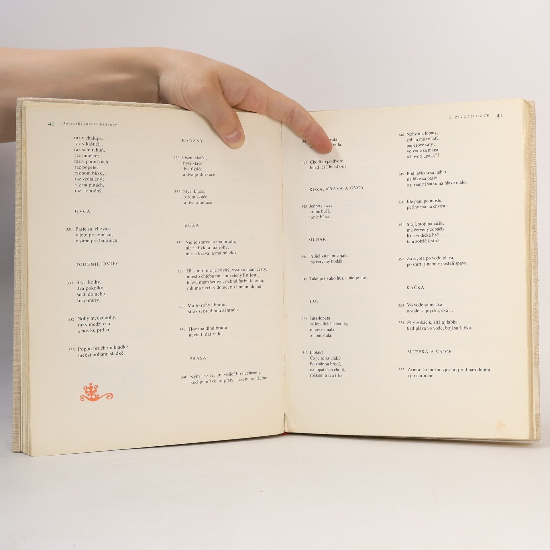 Milan Leščák Slovenské ľudové hádanky