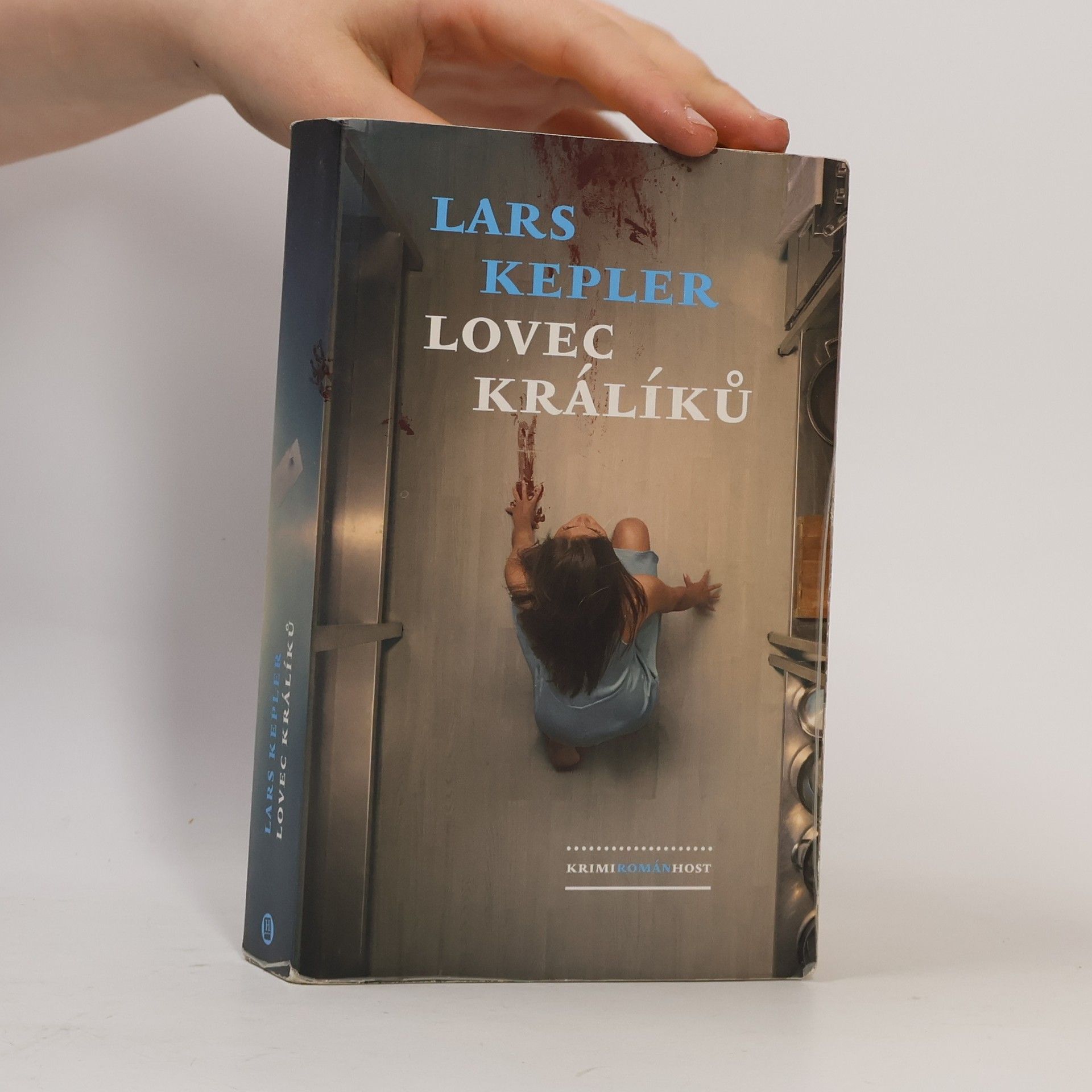 Lars Kepler Lovec králíků