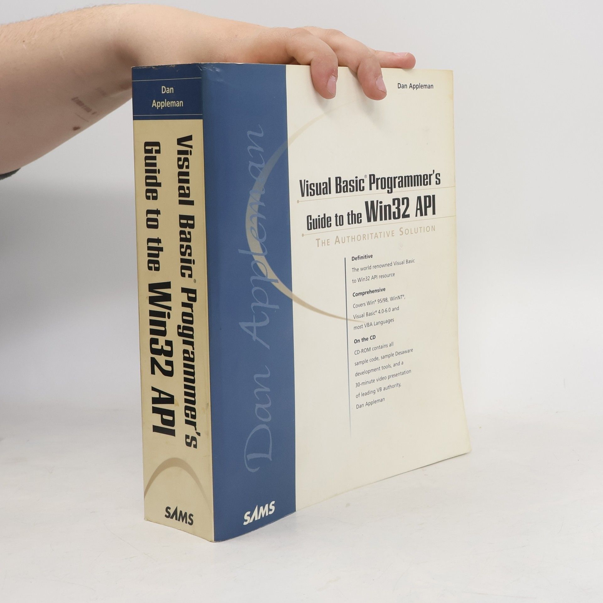 Daniel Appleman Dan Applemans's Visual Basic Programmer's Guide to the Win32 API