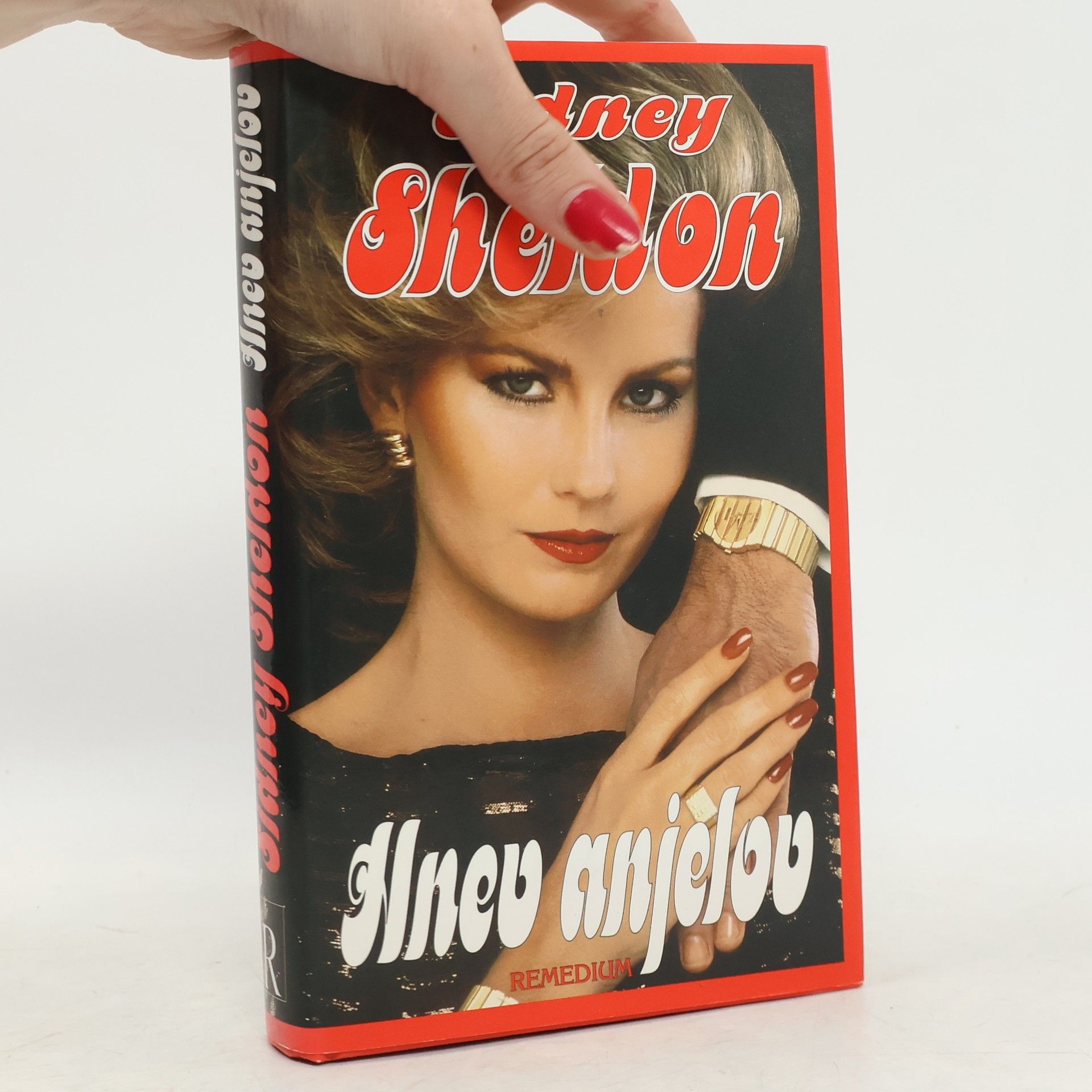 Sidney Sheldon Hnev anjelov