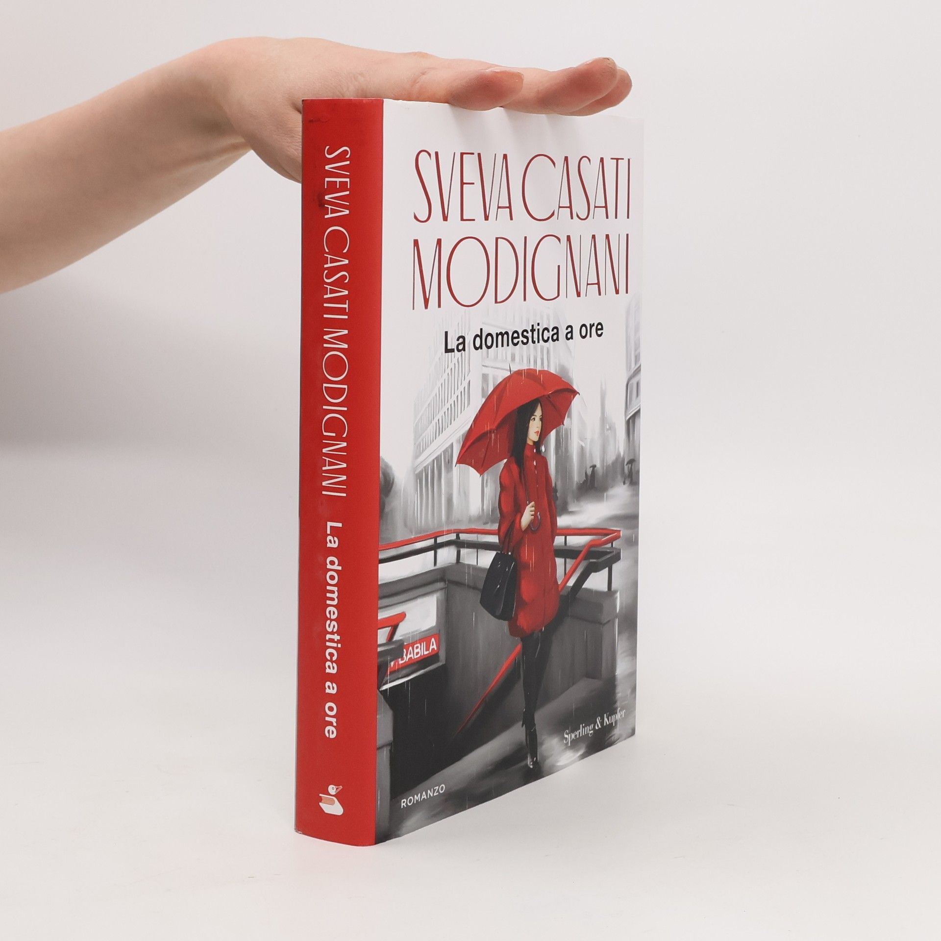 Sveva Casati Modignani Pandora: La domestica a ore
