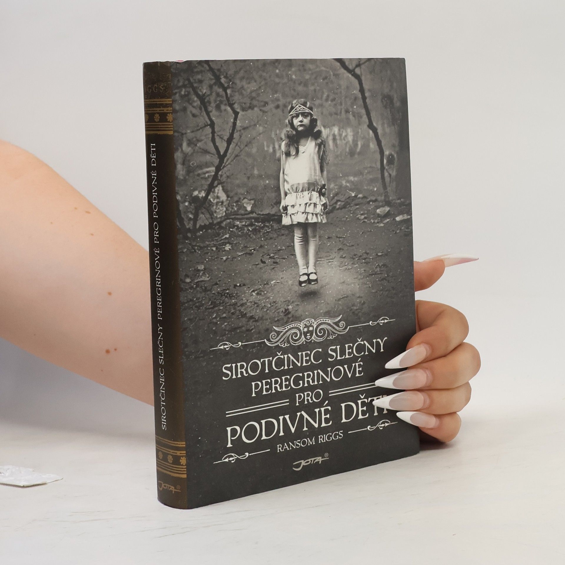 Ransom Riggs Sirotčinec slečny Peregrinové pro podivné děti