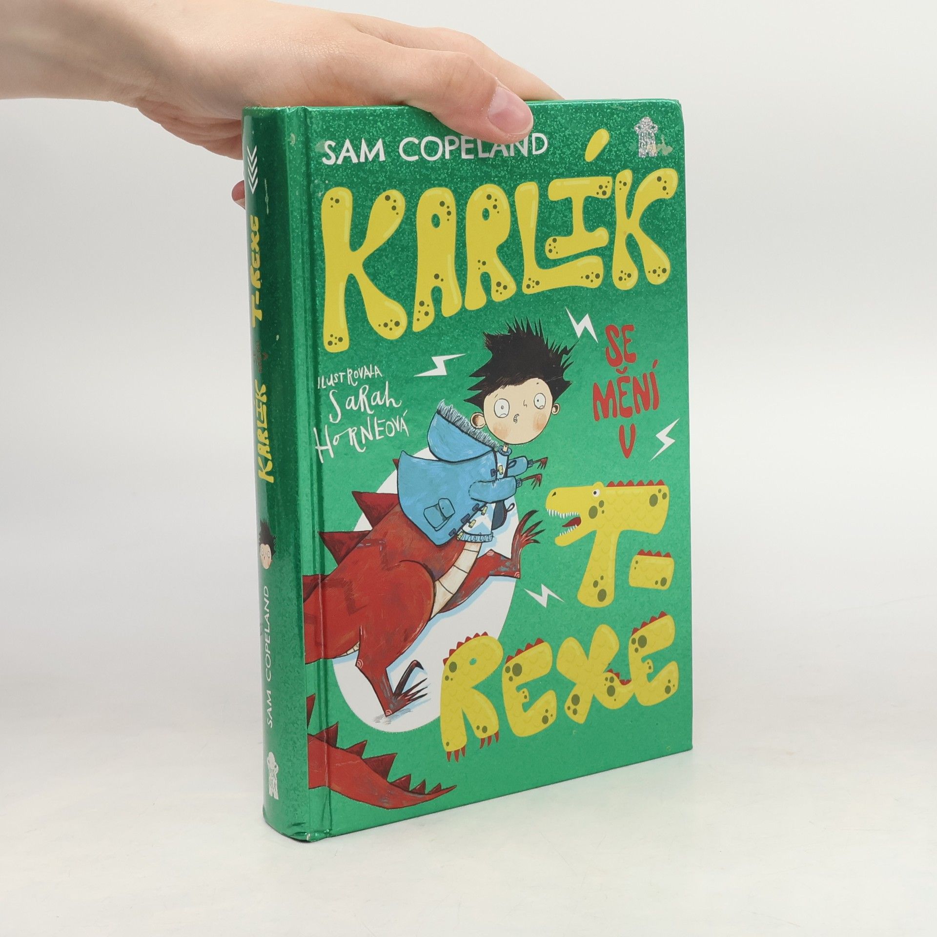 Karlík se mění v T-Rexe