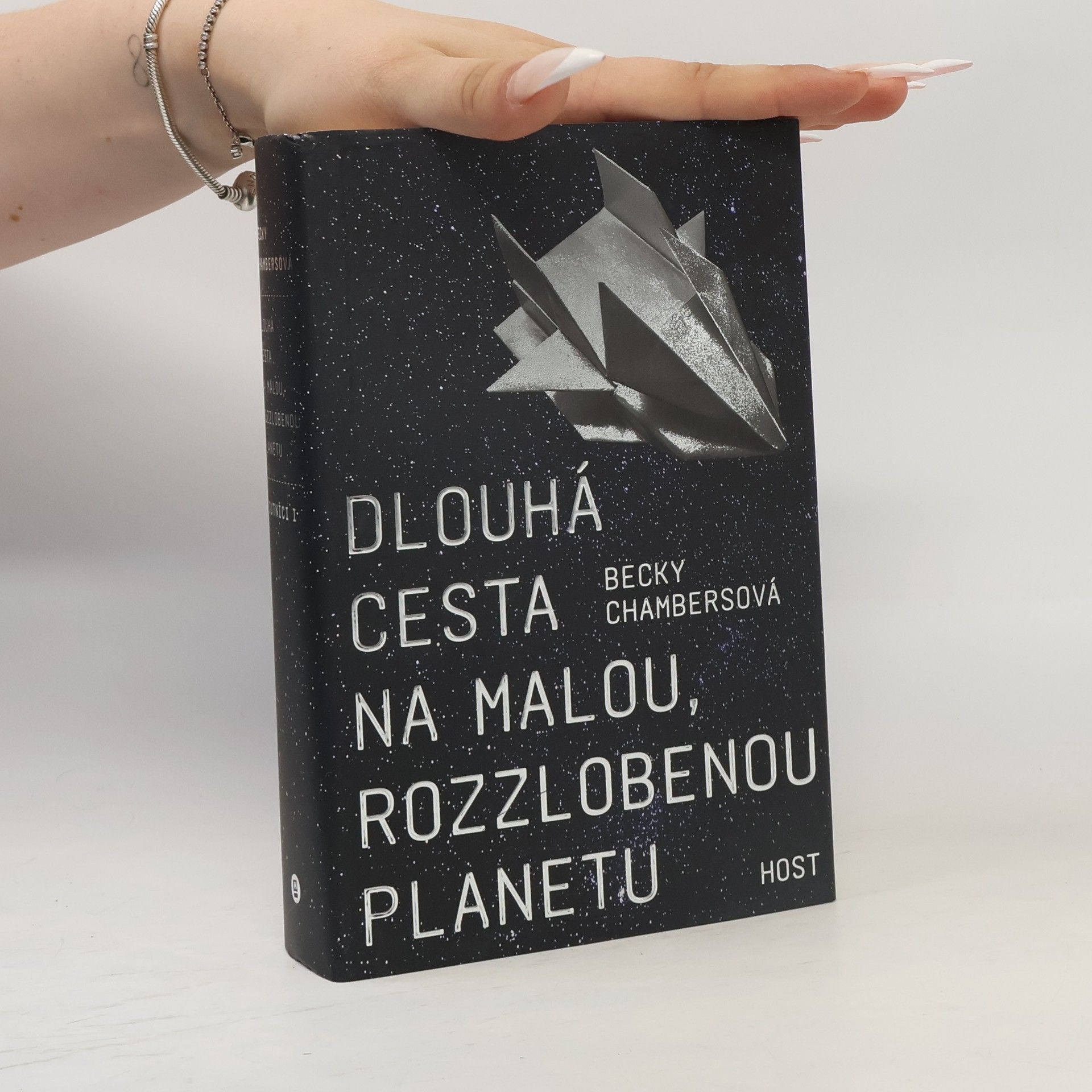 Becky Chambers Dlouhá cesta na malou, rozzlobenou planetu