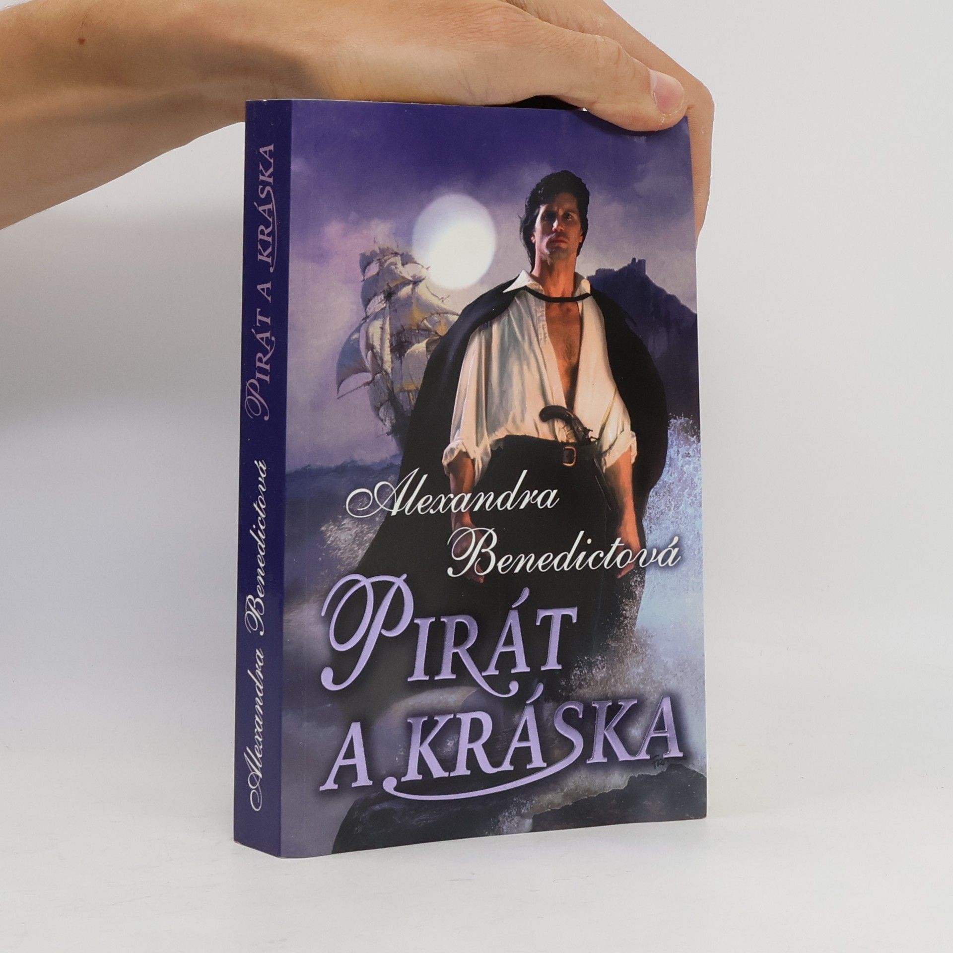 Alexandra Benedict Pirát a kráska