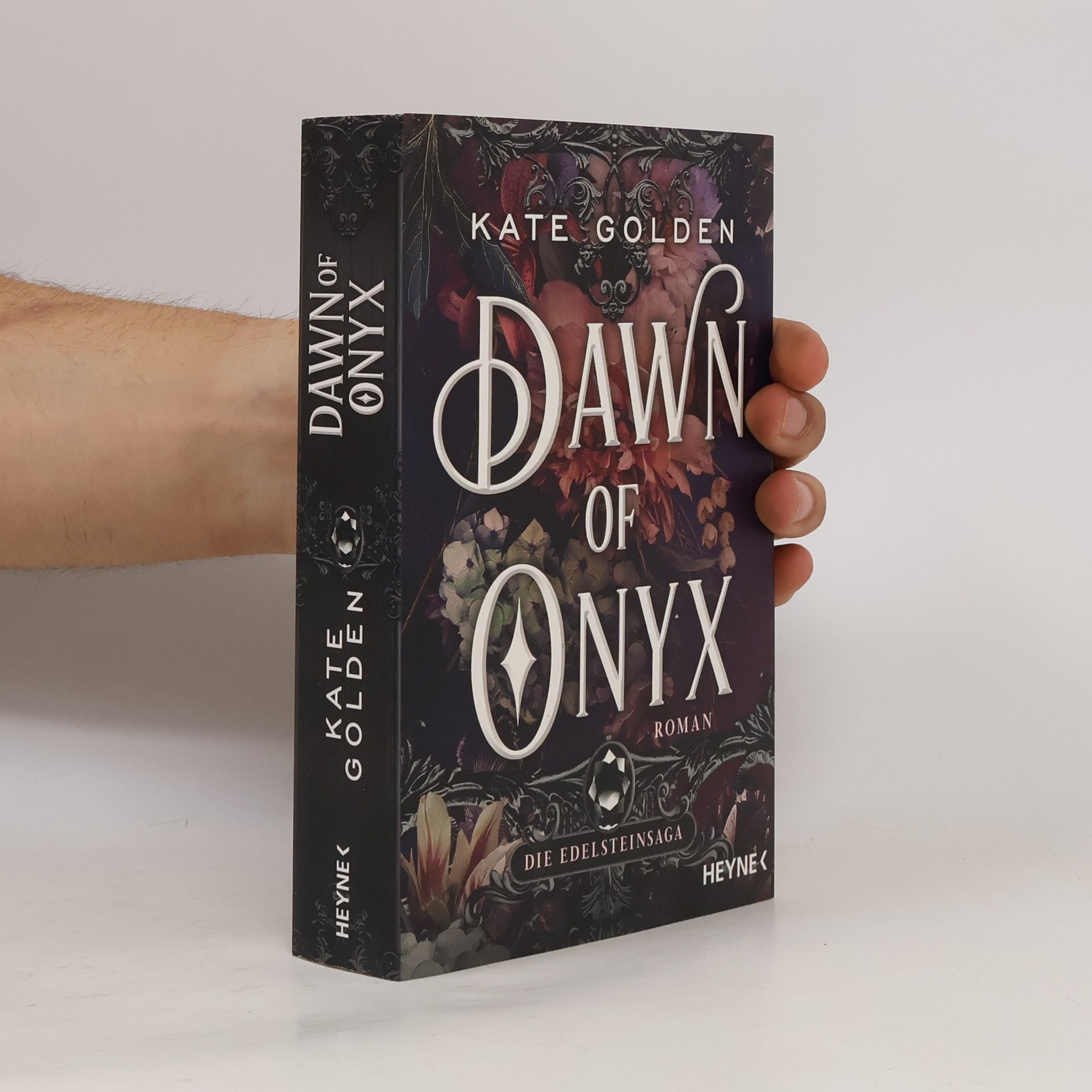 Kate Golden Dawn of Onyx - Die Edelsteinsaga