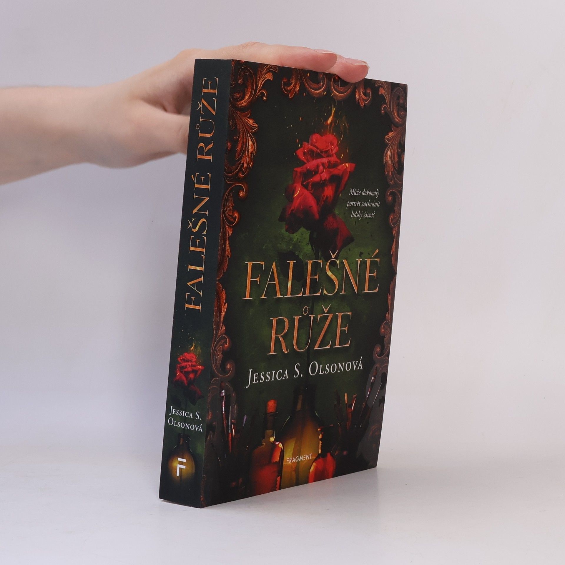 Jessica S. Olson Falešné růže