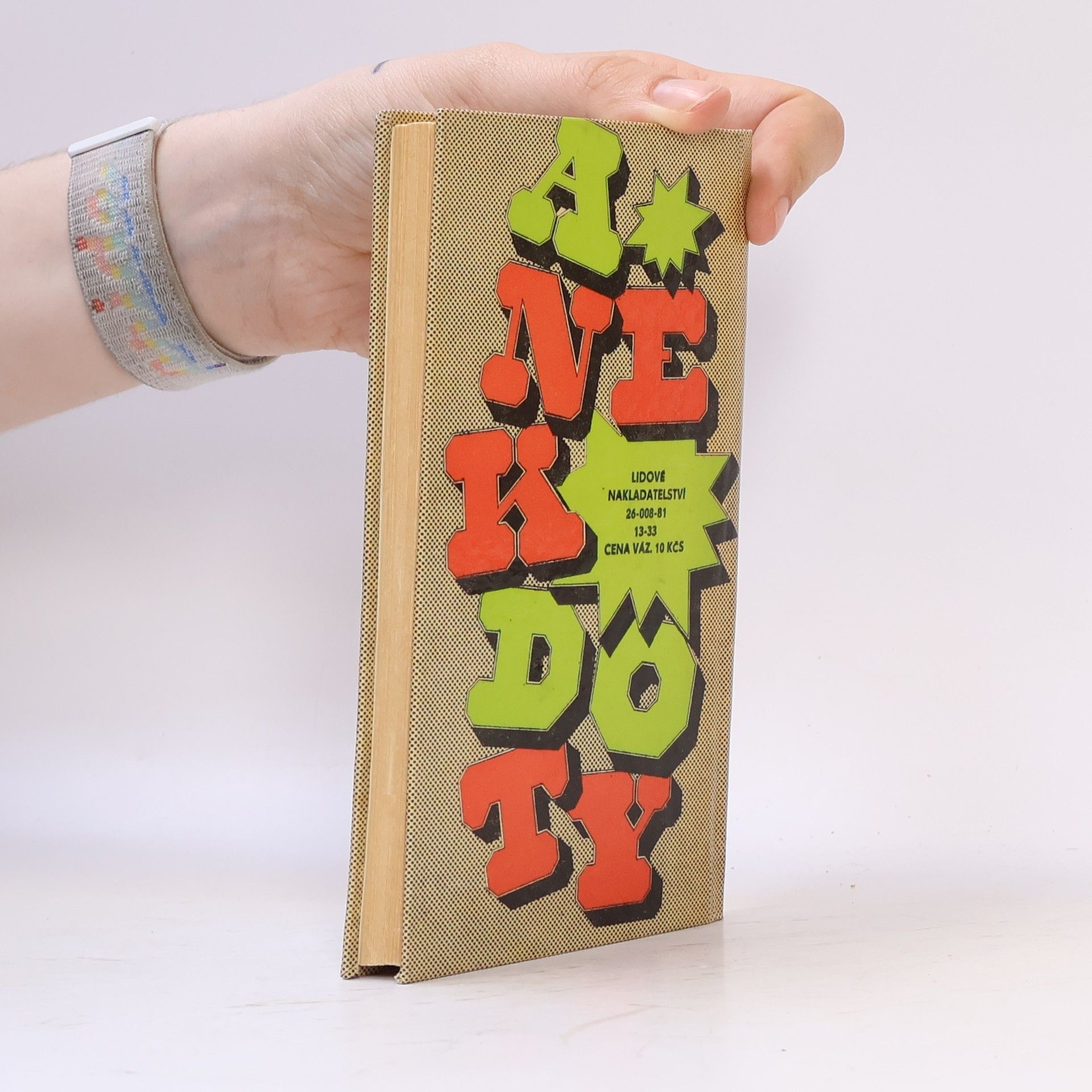 Autorenkollektiv Anekdoty z ateliérů 20