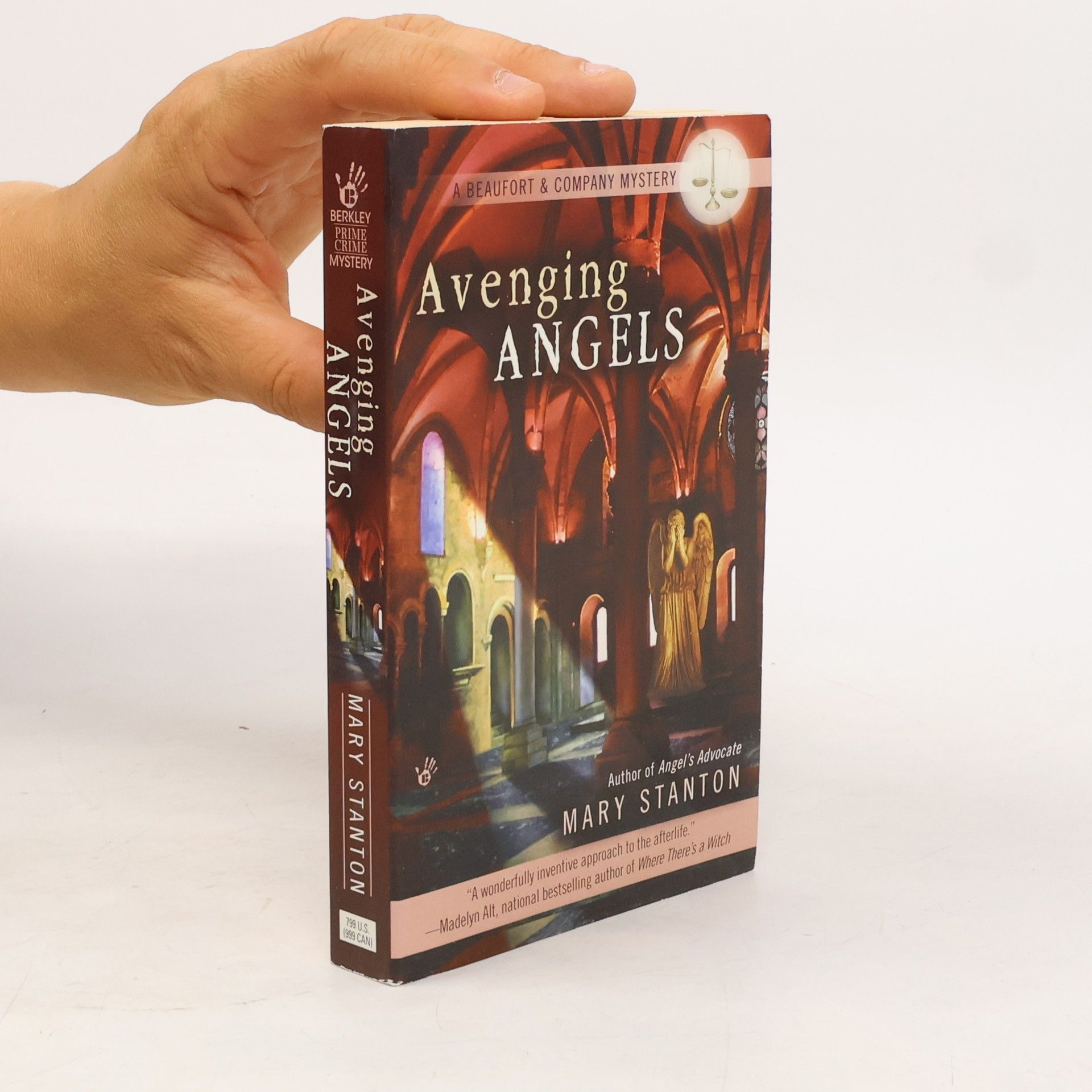 Avenging Angels. A Beaufort & Company Mystery