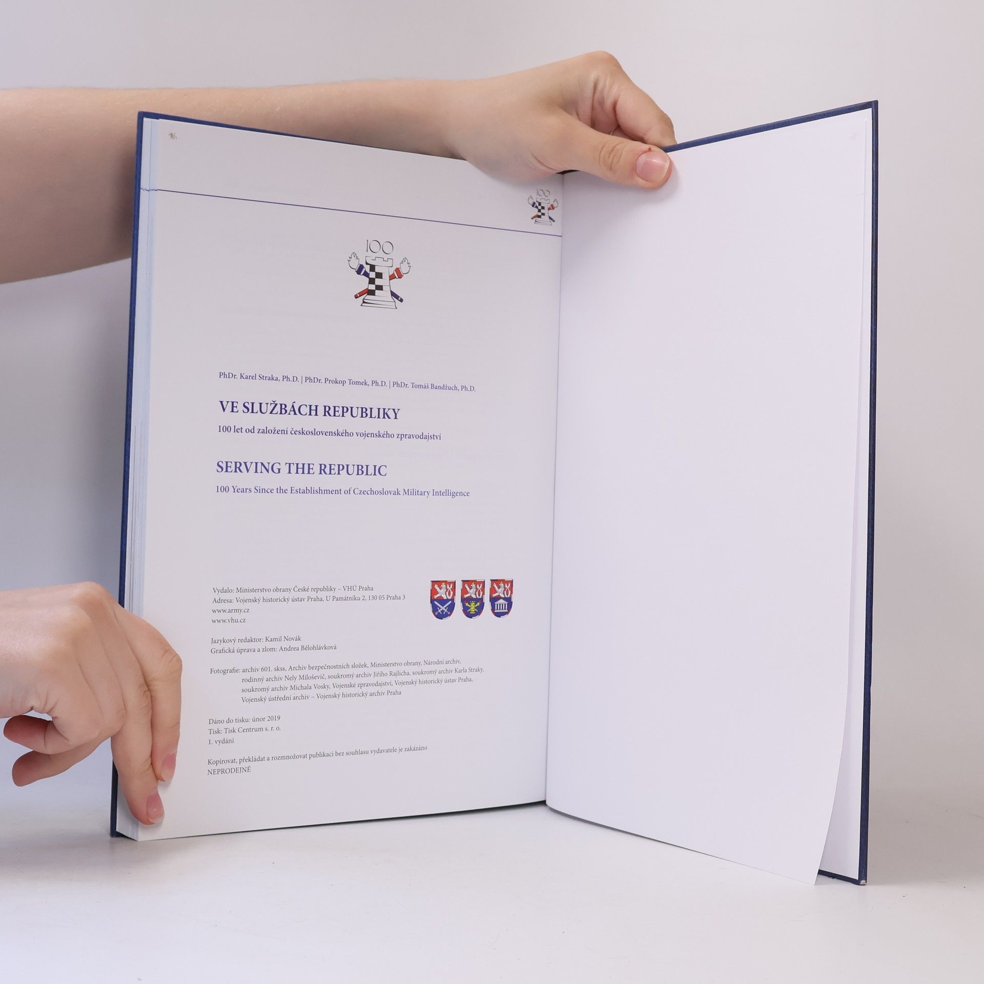 Karel Straka Ve službách republiky. Serving the Republic
