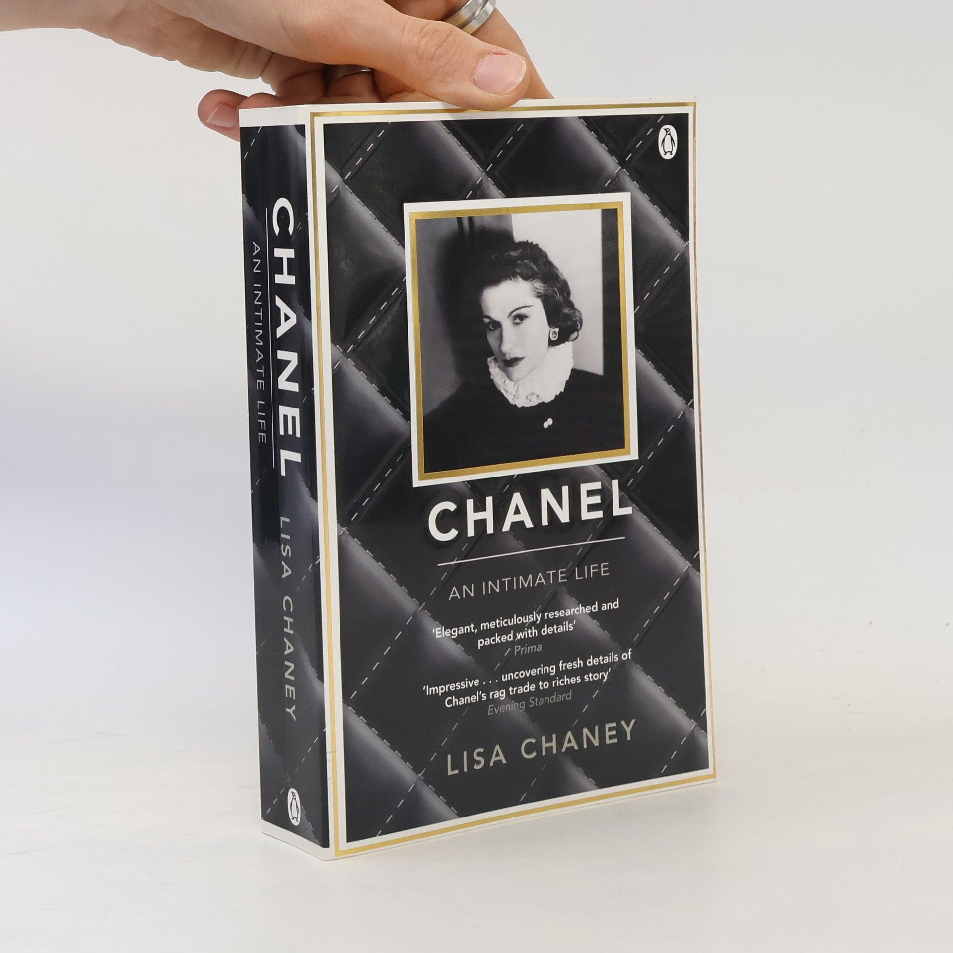 Lisa Chaney Chanel: An intimate life