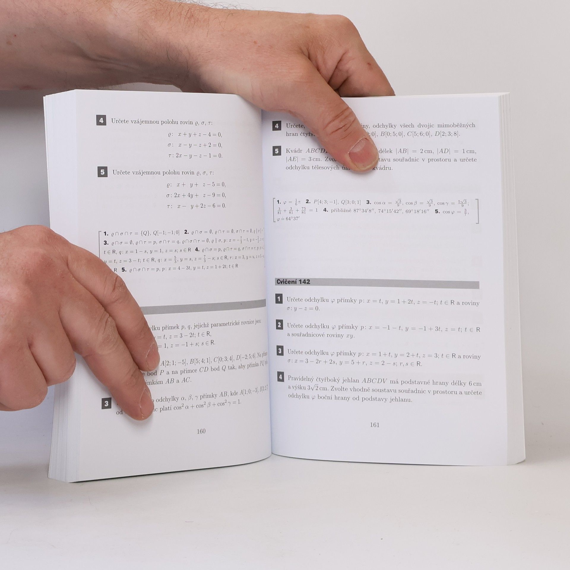 Dag Hrubý Matematická cvičení pro střední školy