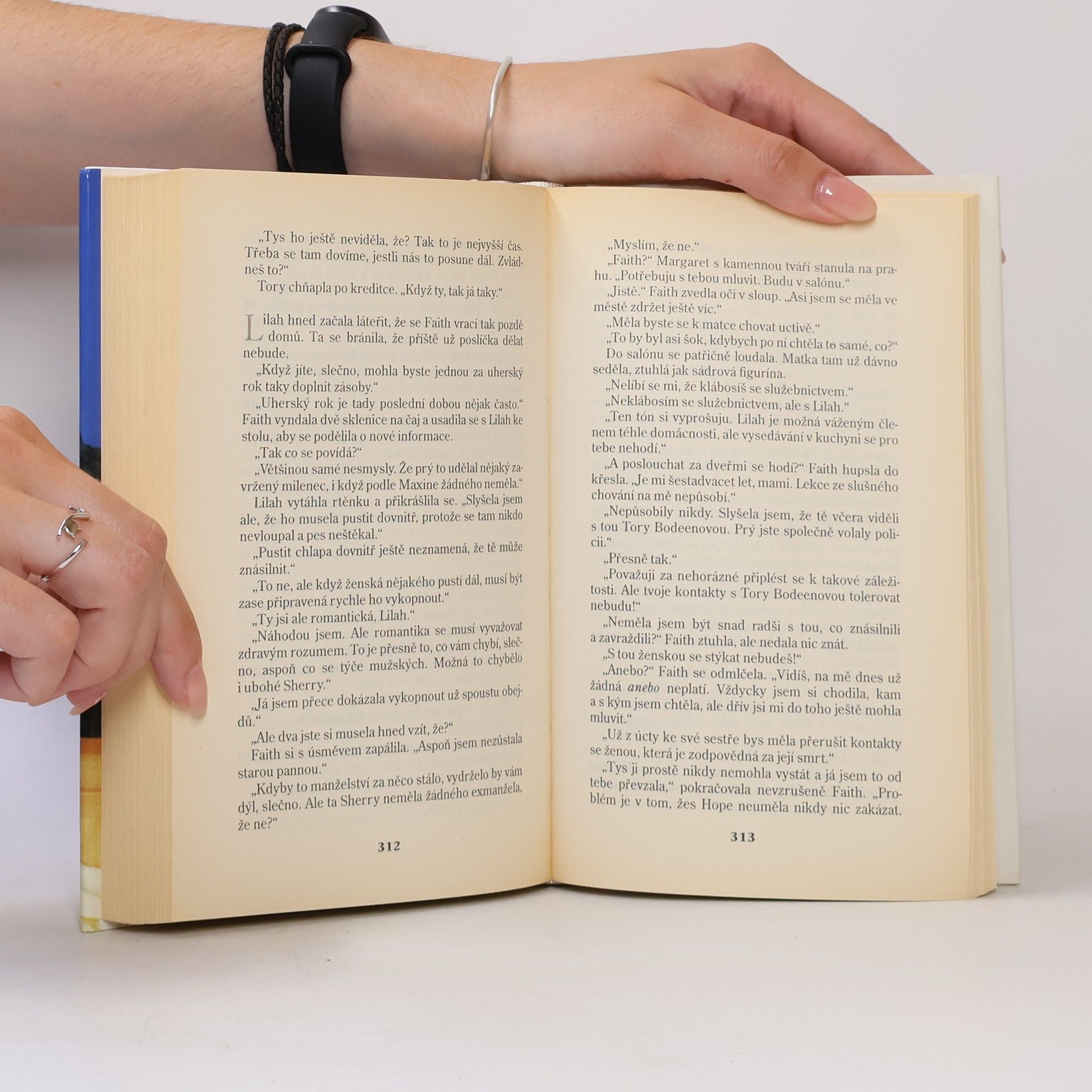 Nora Roberts Zlověstný úplněk