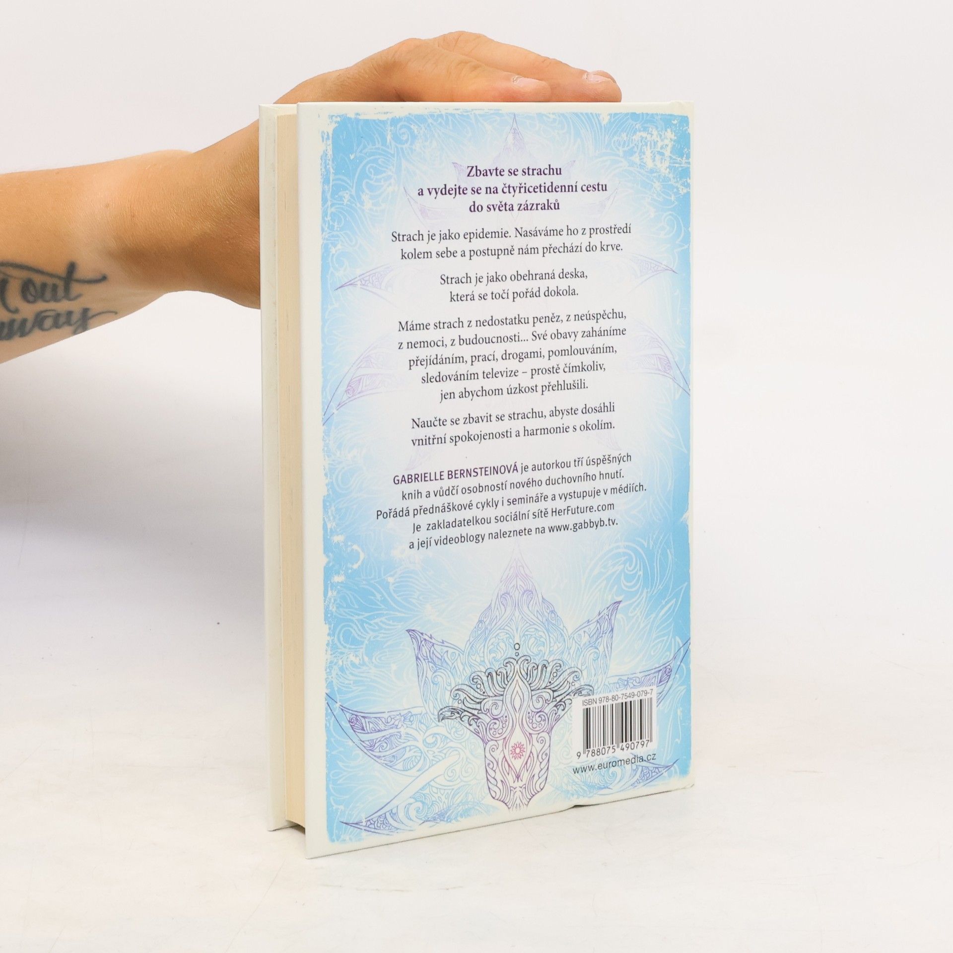 Gabrielle Bernstein Škola zázraků. Jak dosáhnout radikální proměny a nekonečného štěstí