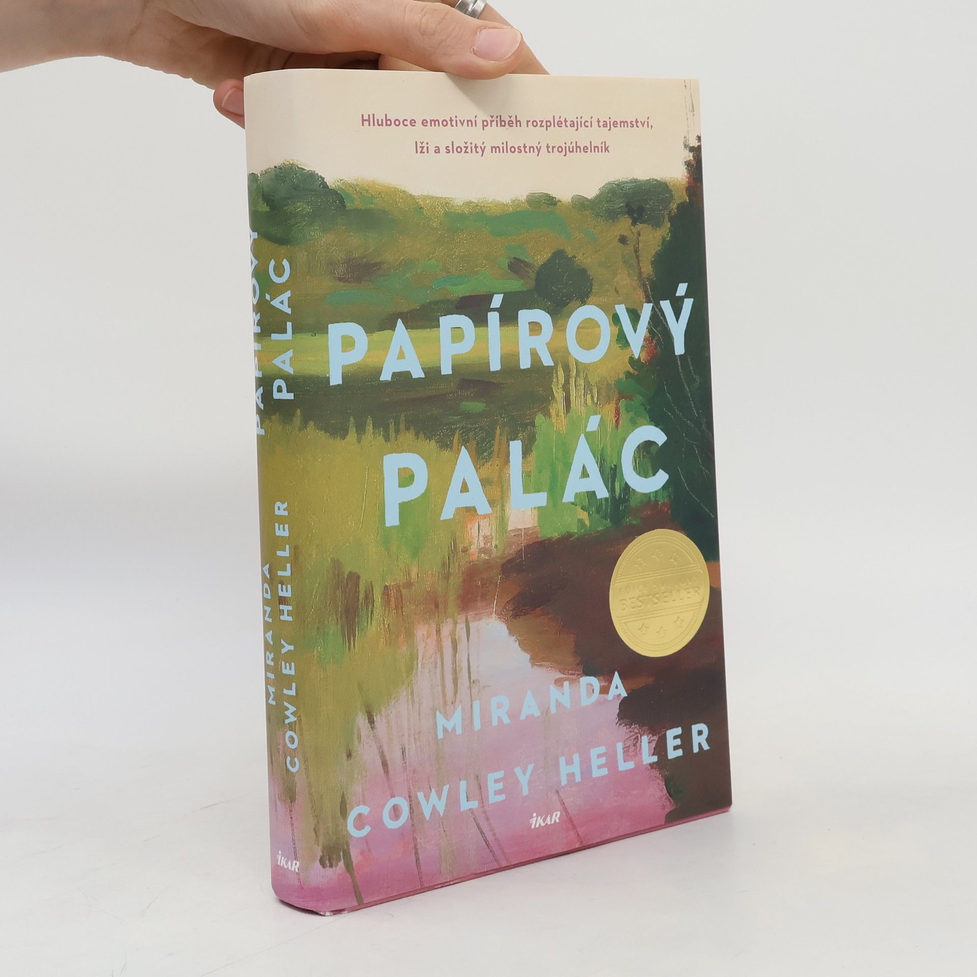 Miranda Cowley Heller Papírový palác