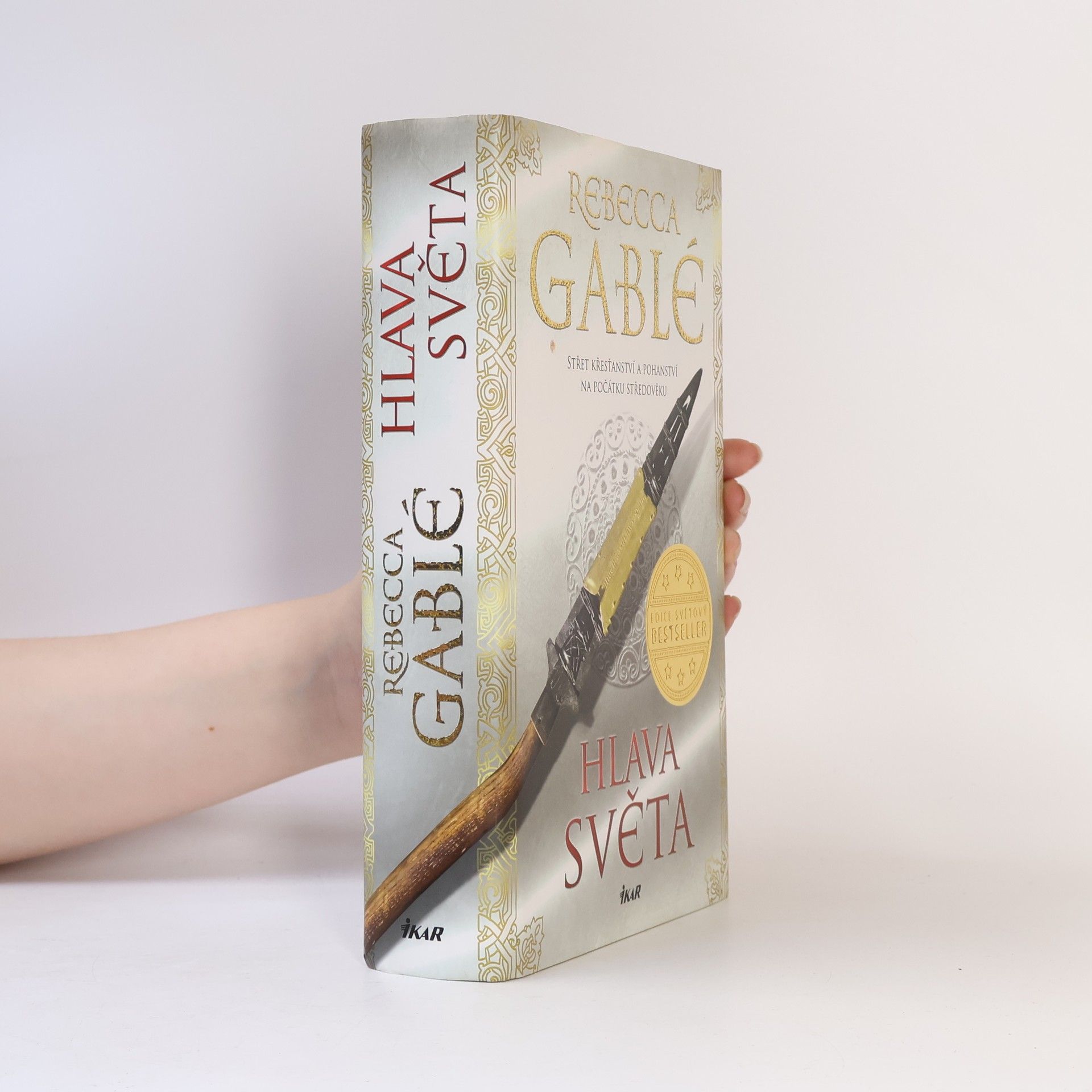 Rebecca Gablé Hlava světa