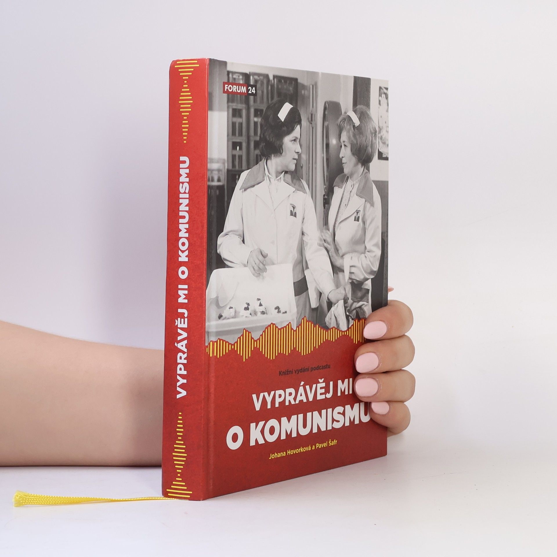 Vyprávěj mi o komunismu