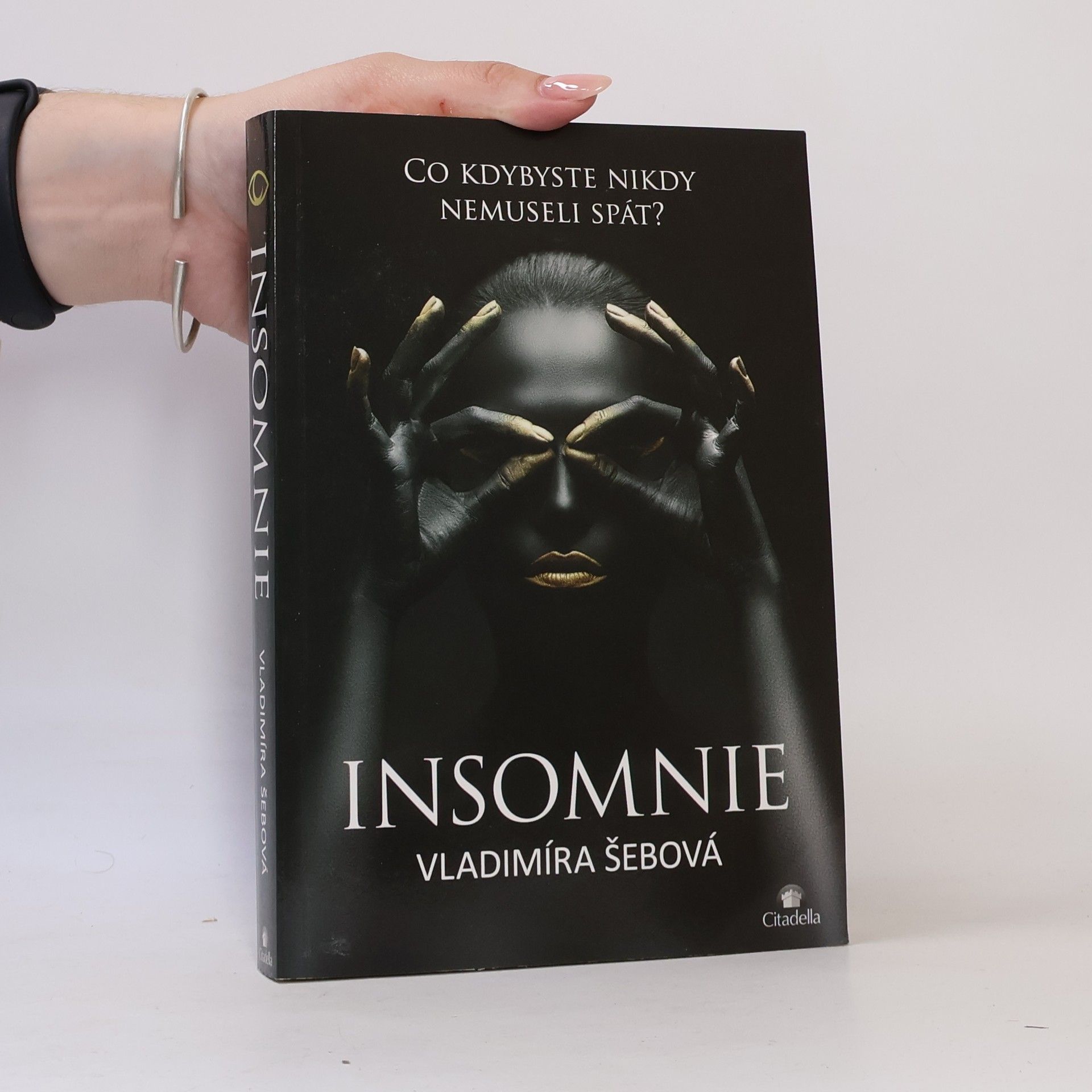 Insomnie: Co kdybyste nikdy nemuseli spát?