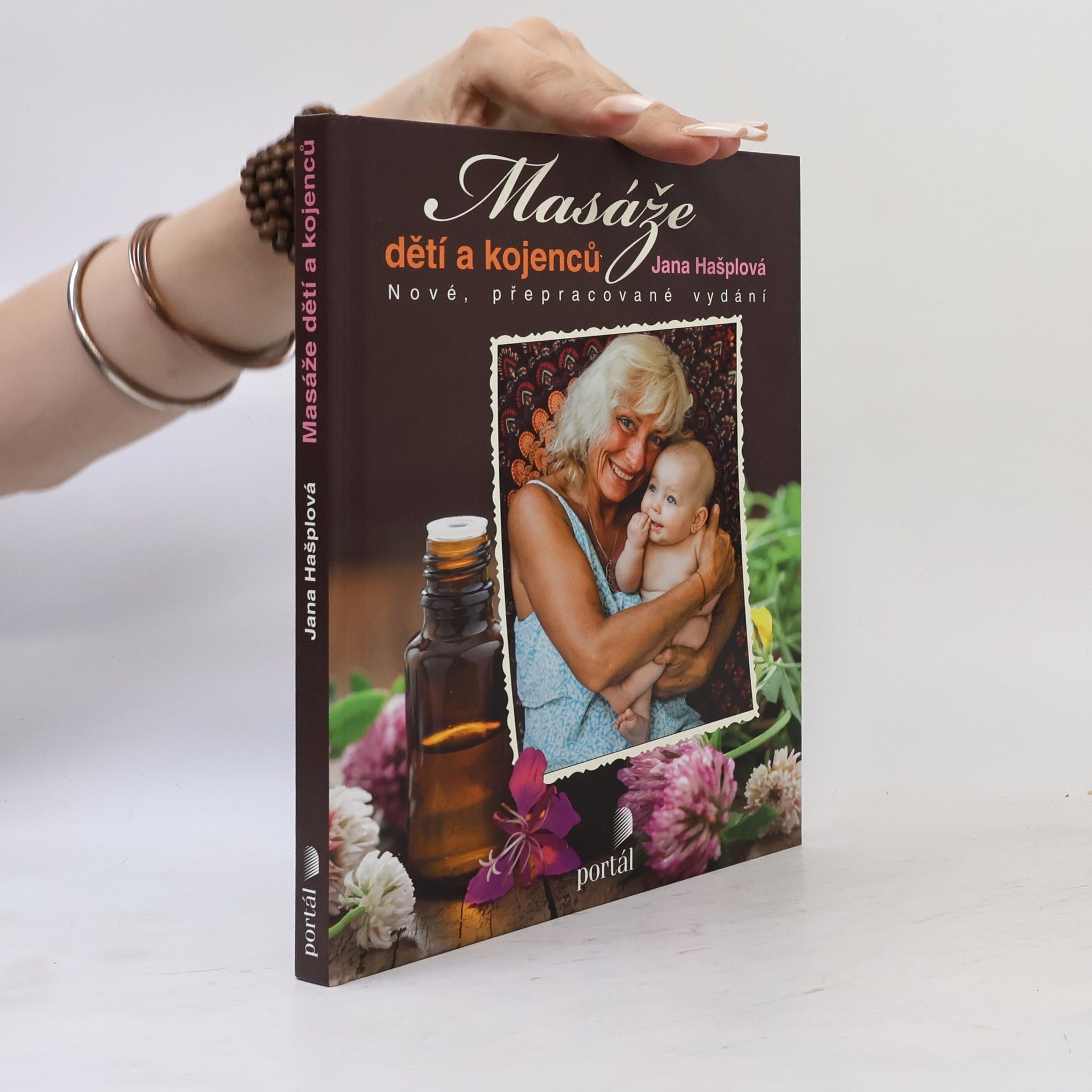 Jana Hašplová Masáže dětí a kojenců