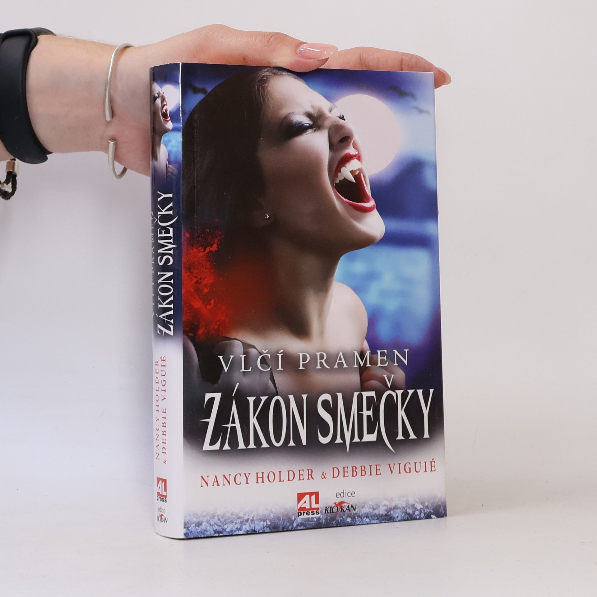 Nancy Holder Vlčí pramen. Zákon smečky