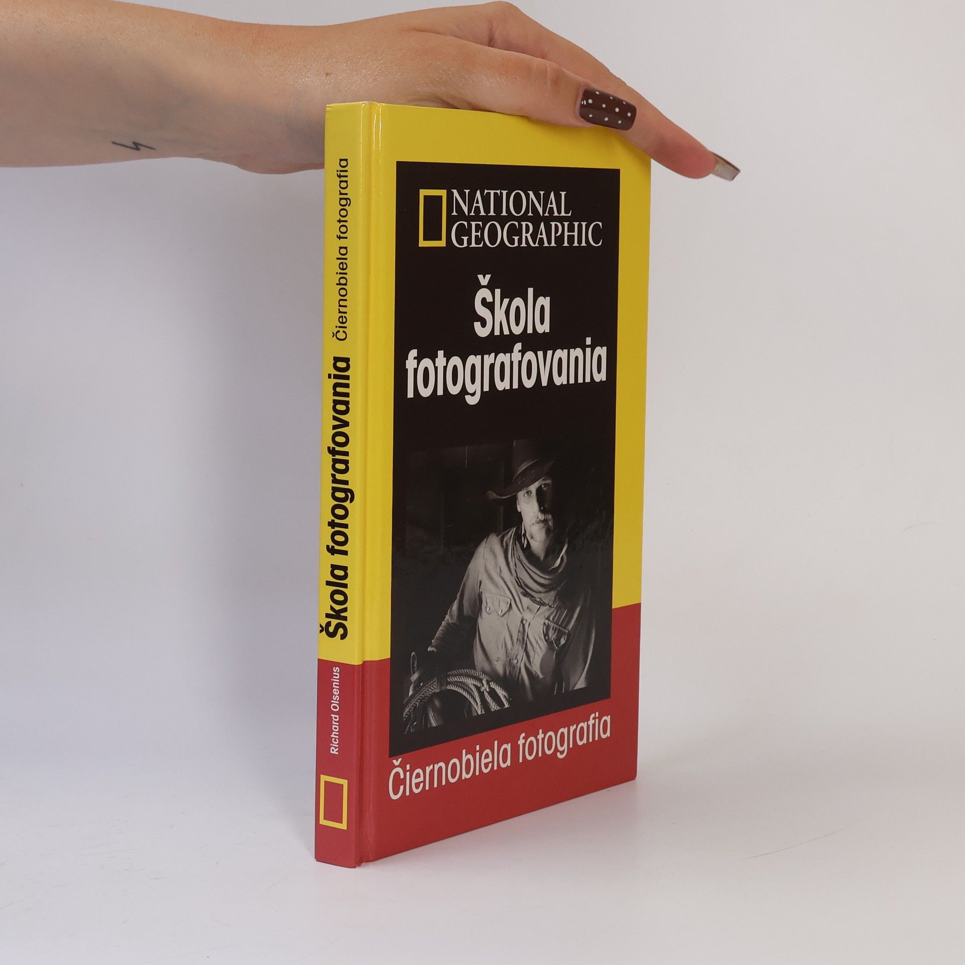 Richard Olsenius Škola fotografovania - Čiernobiela fotografia