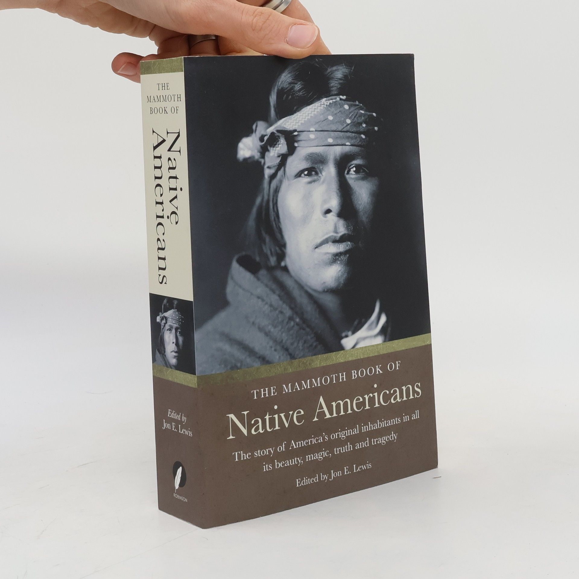 Jon E. Lewis The Mammoth Book of Native Americans