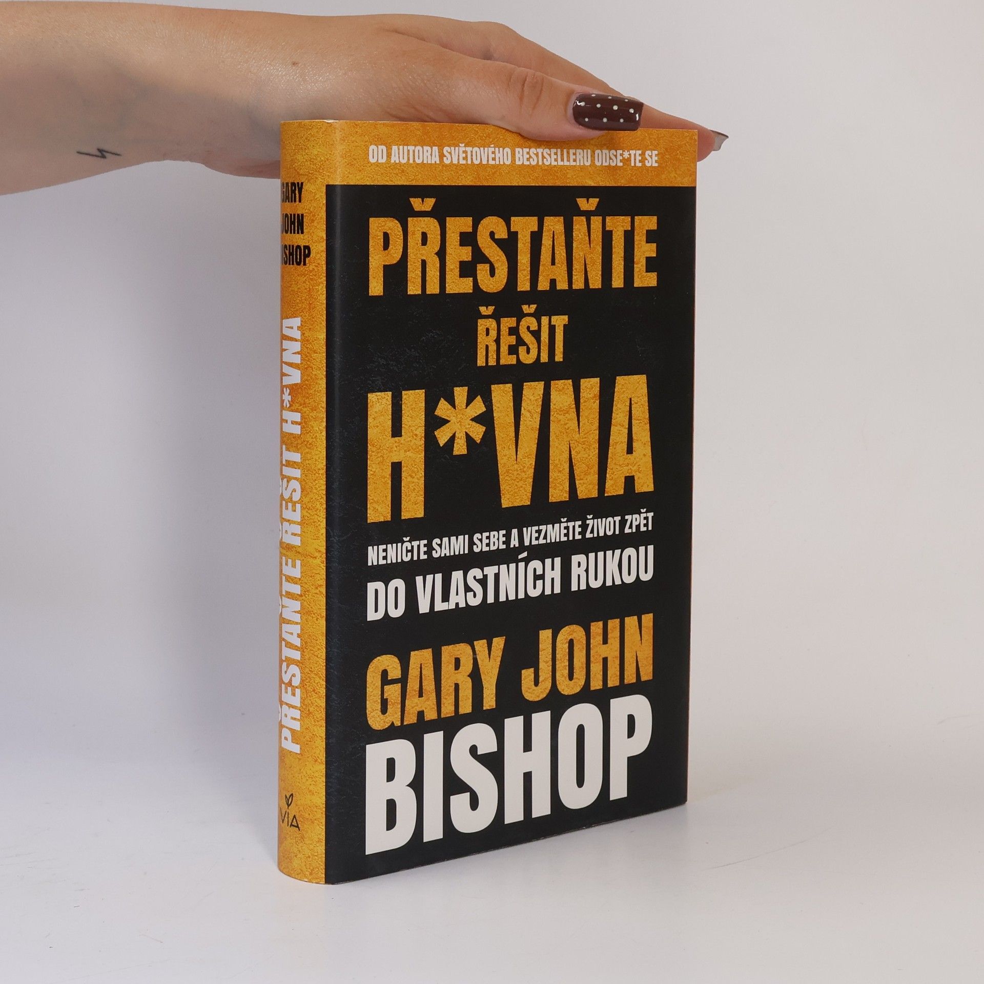 Přestaňte řešit h*vna