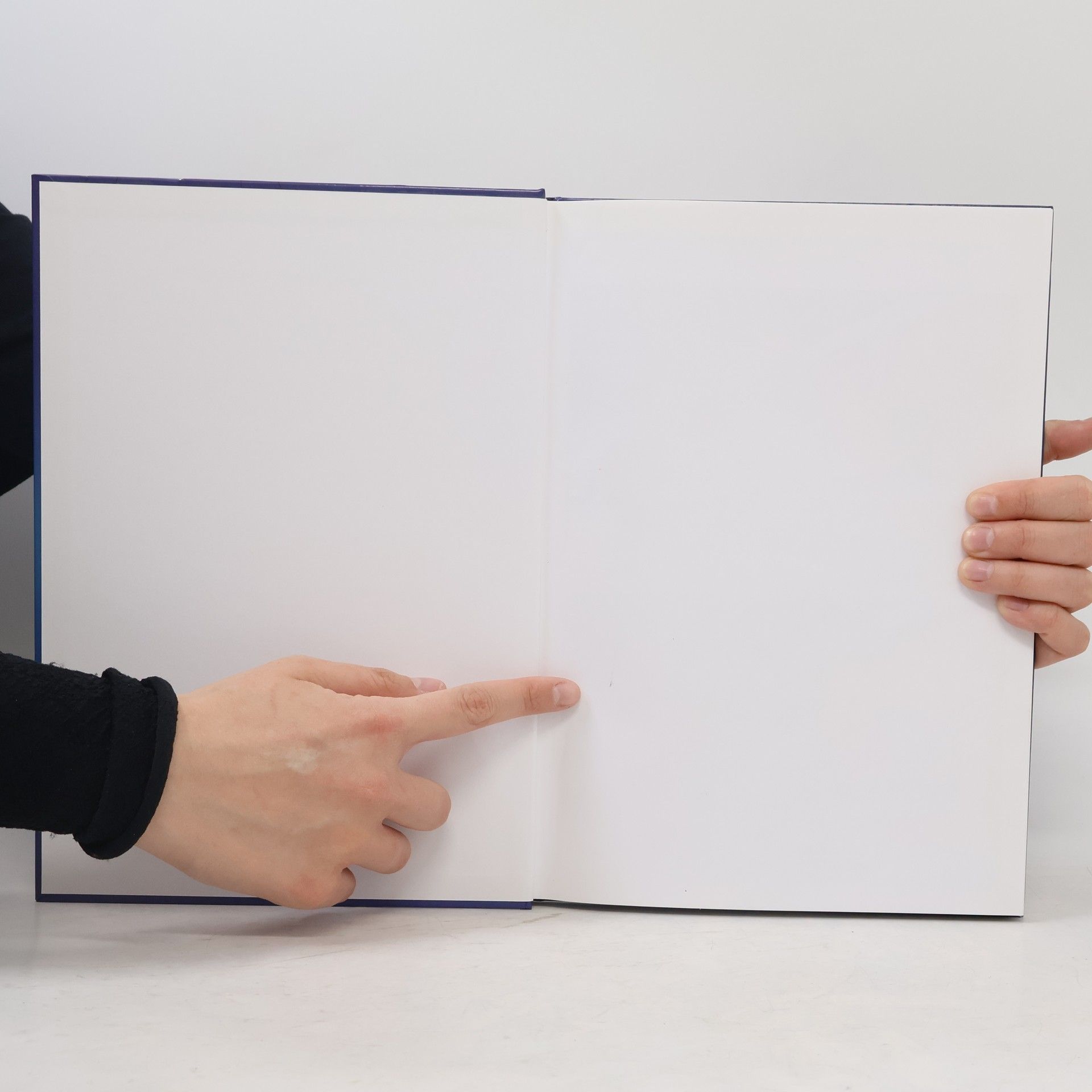 Various authors Velká kniha her a úkolů pro kluky a holky
