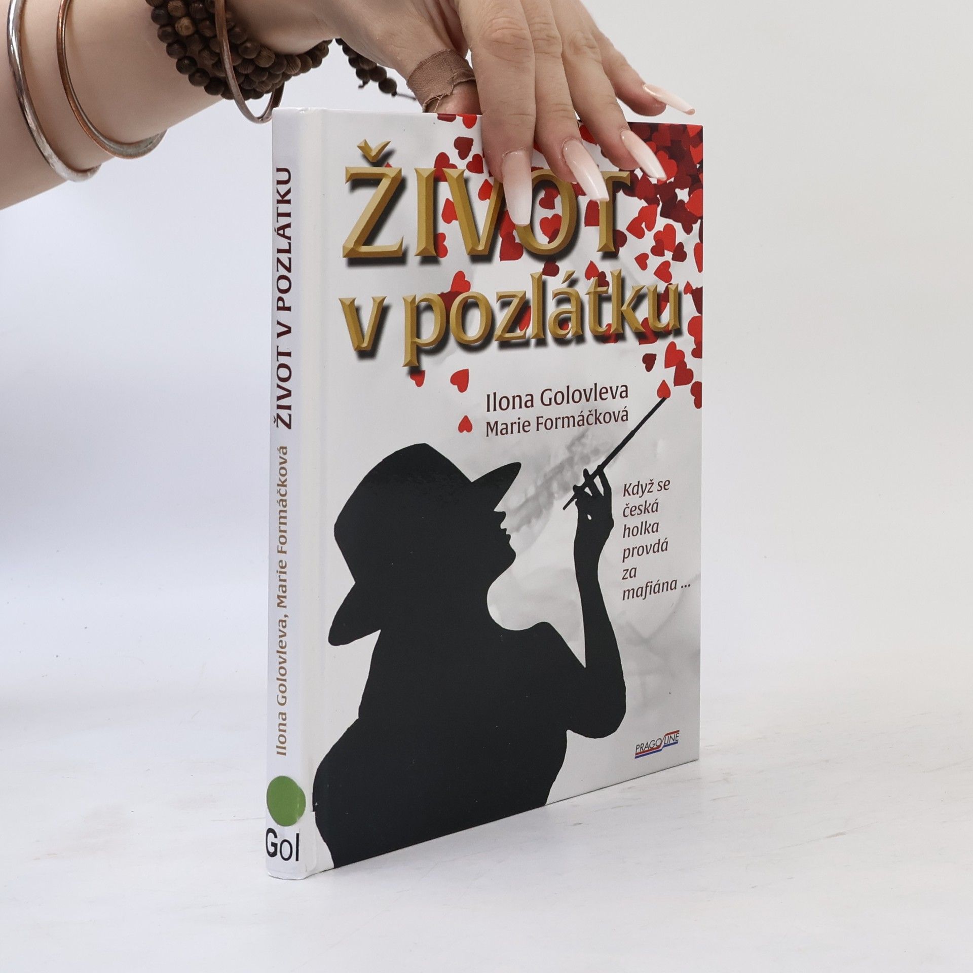 Život v pozlátku