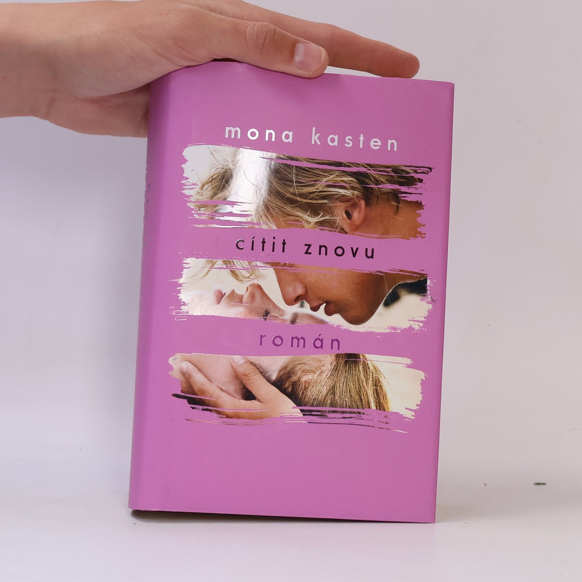 Mona Kasten Cítit znovu