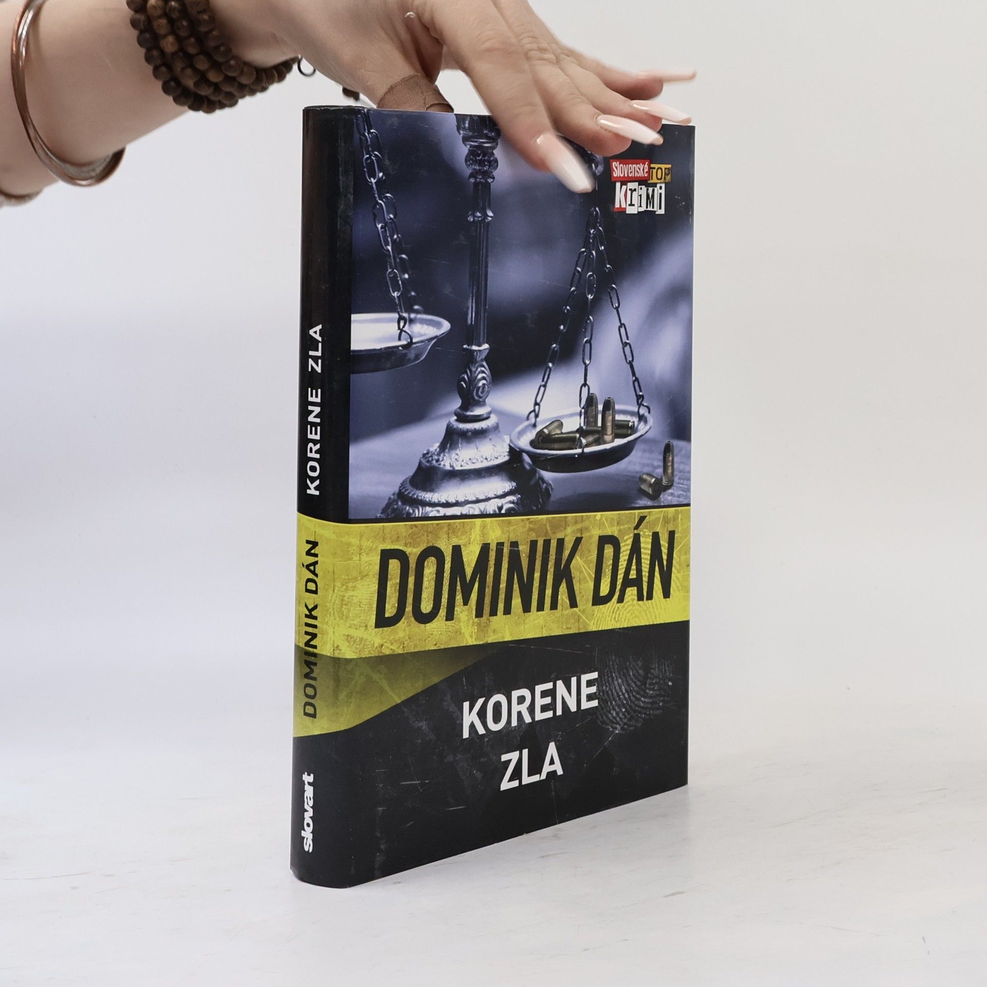 Dominik Dán Korene zla