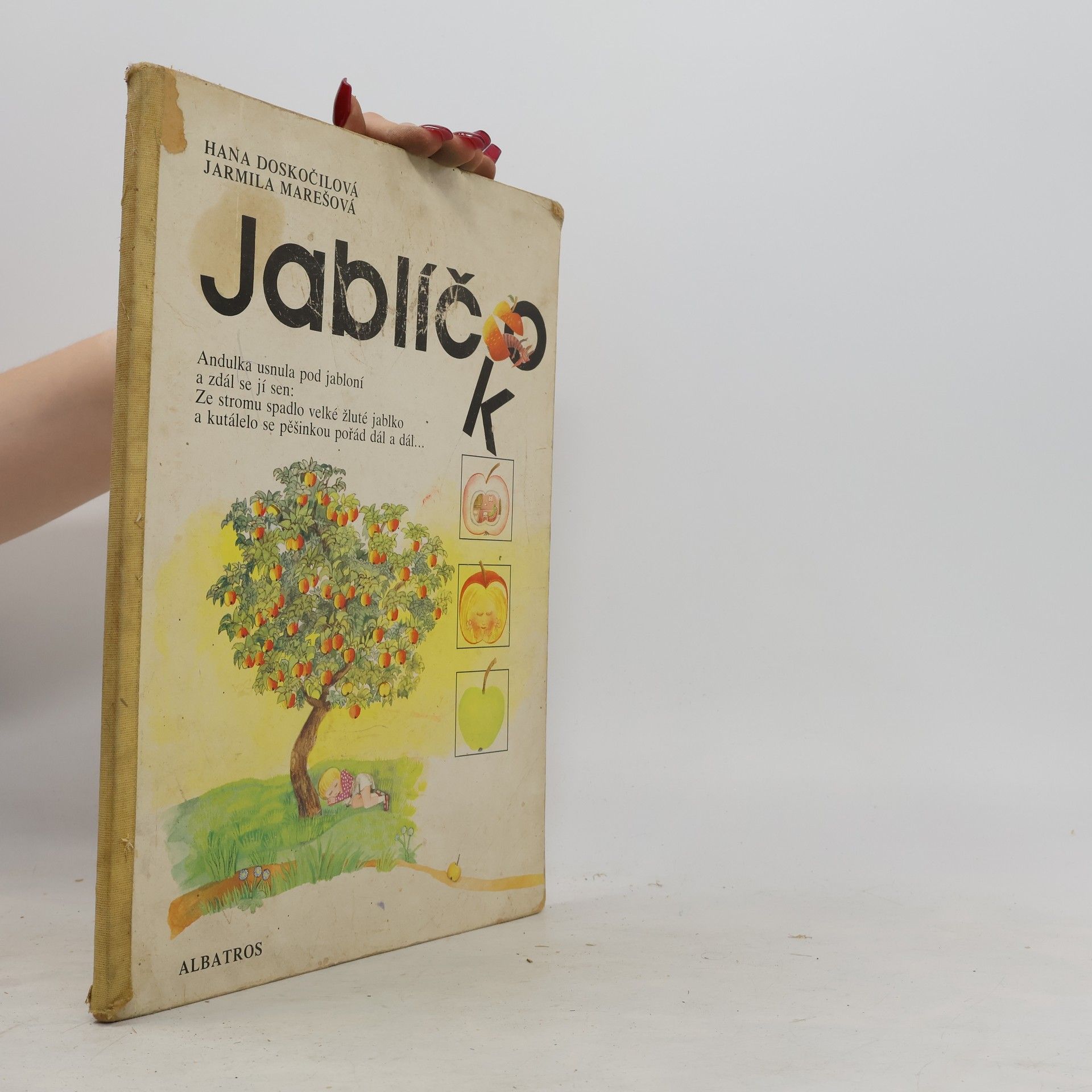 Hana Doskočilová Jablíčko