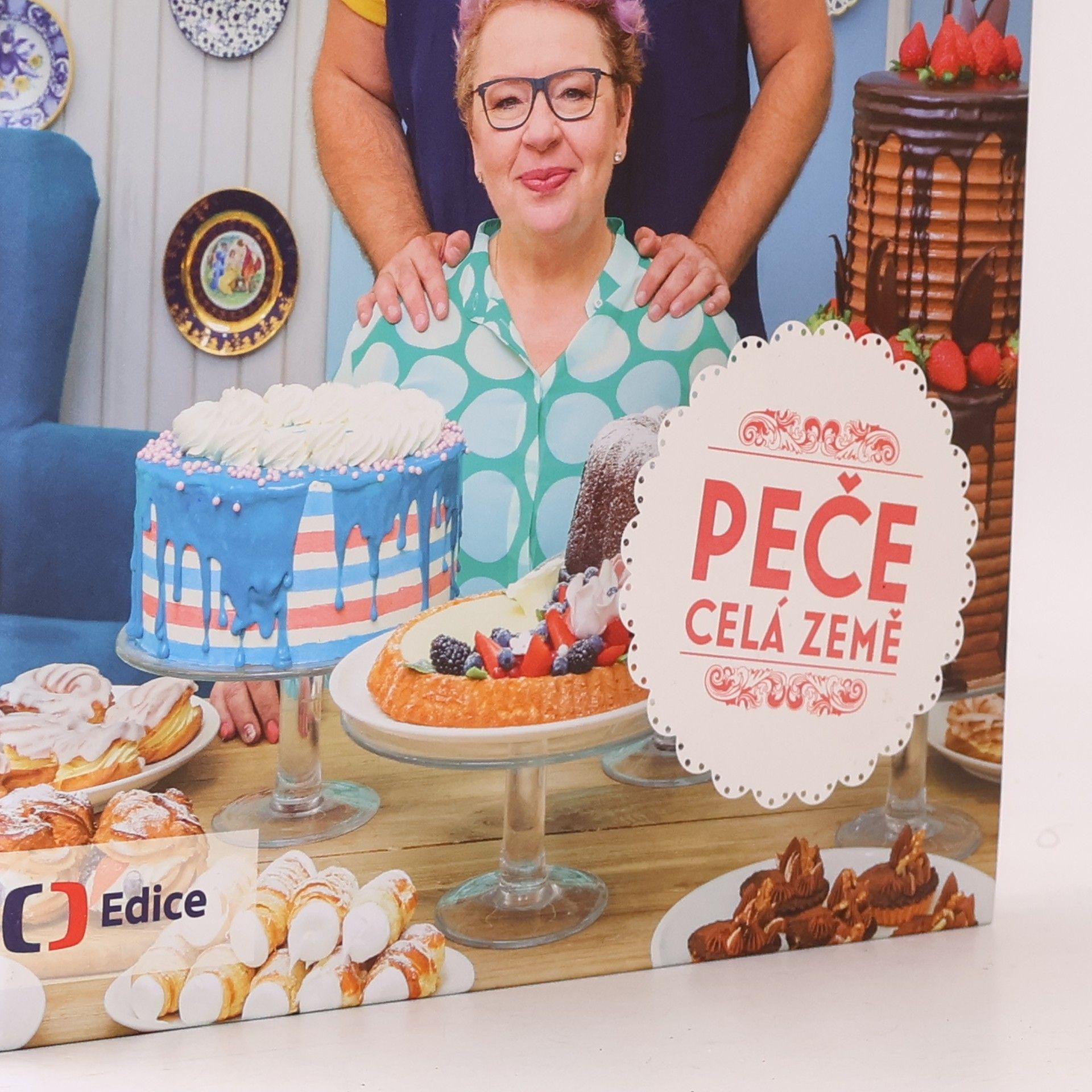 Martin Poláček Peče celá země