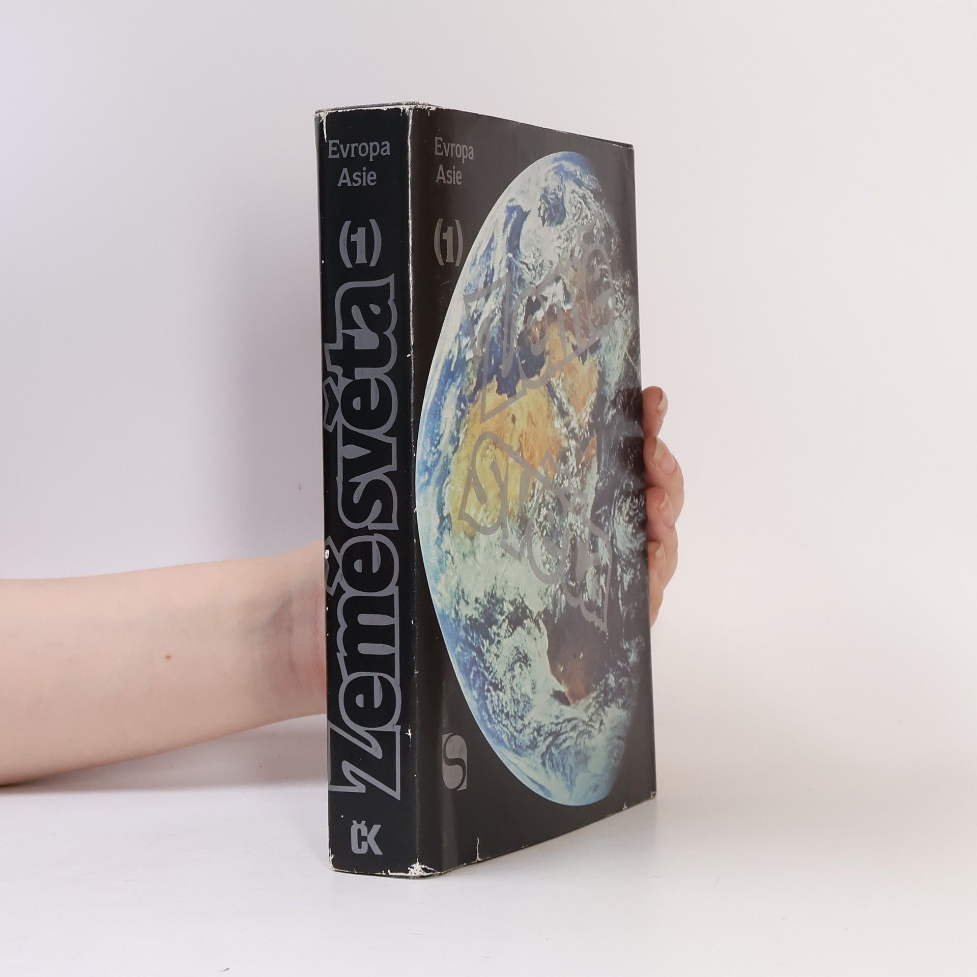 Autorenkollektiv Země světa 1 . Evropa, Asie