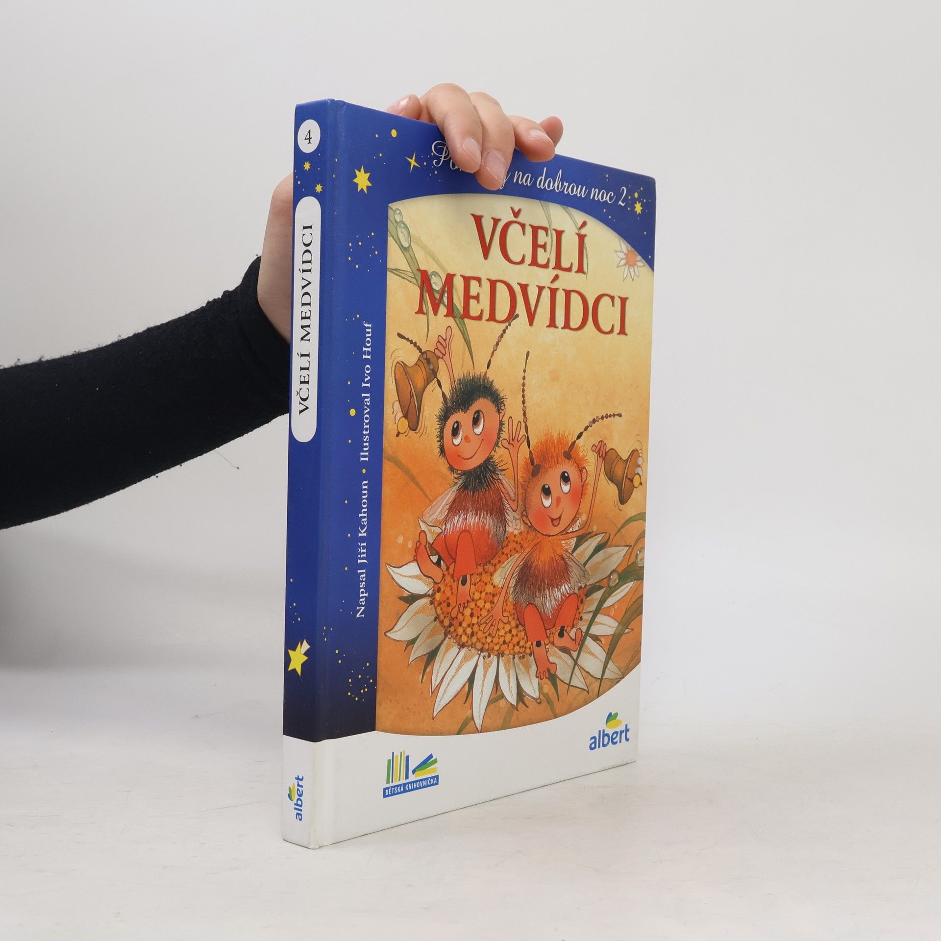 Jiří Kahoun Včelí medvídci