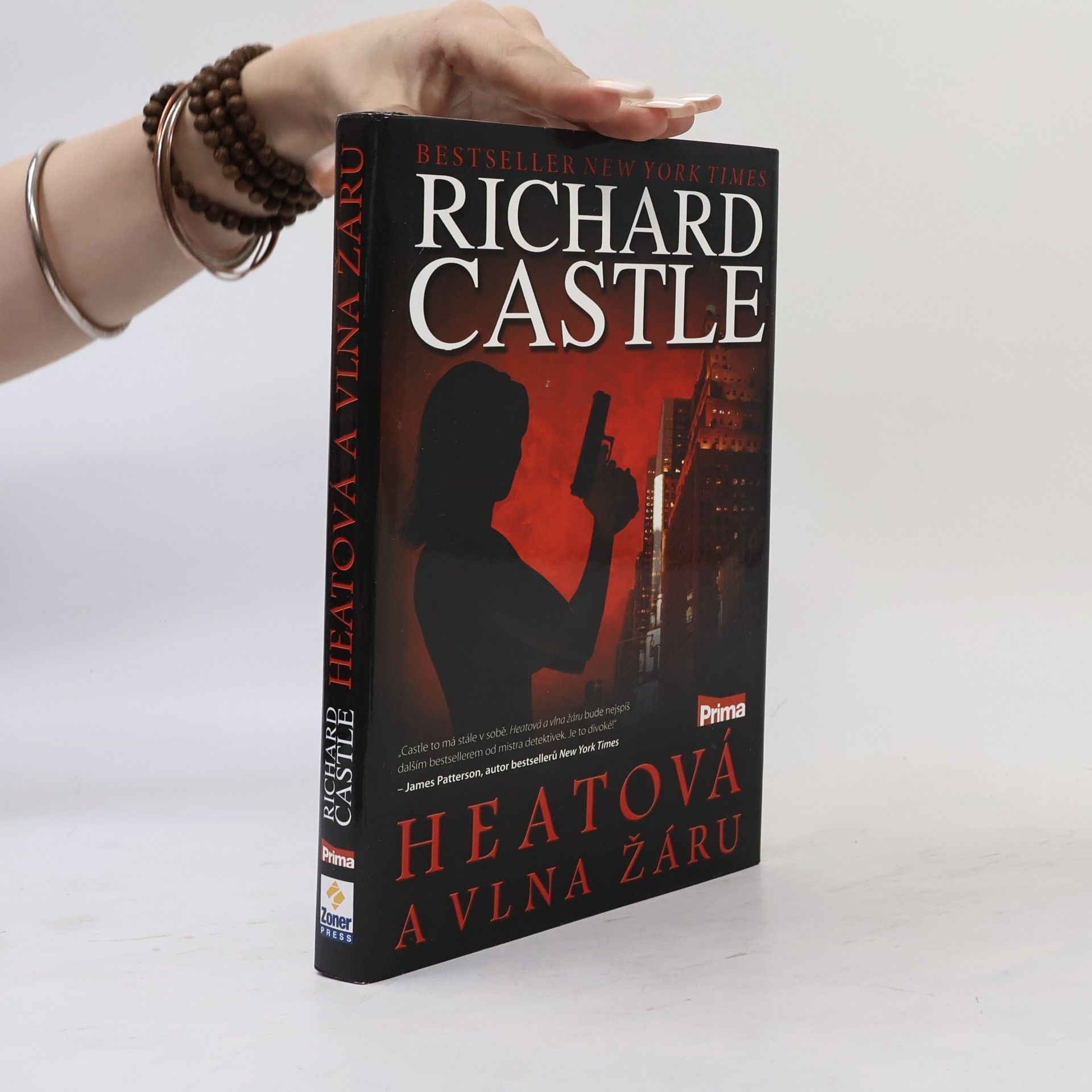 Richard Castle Heatová a vlna žáru