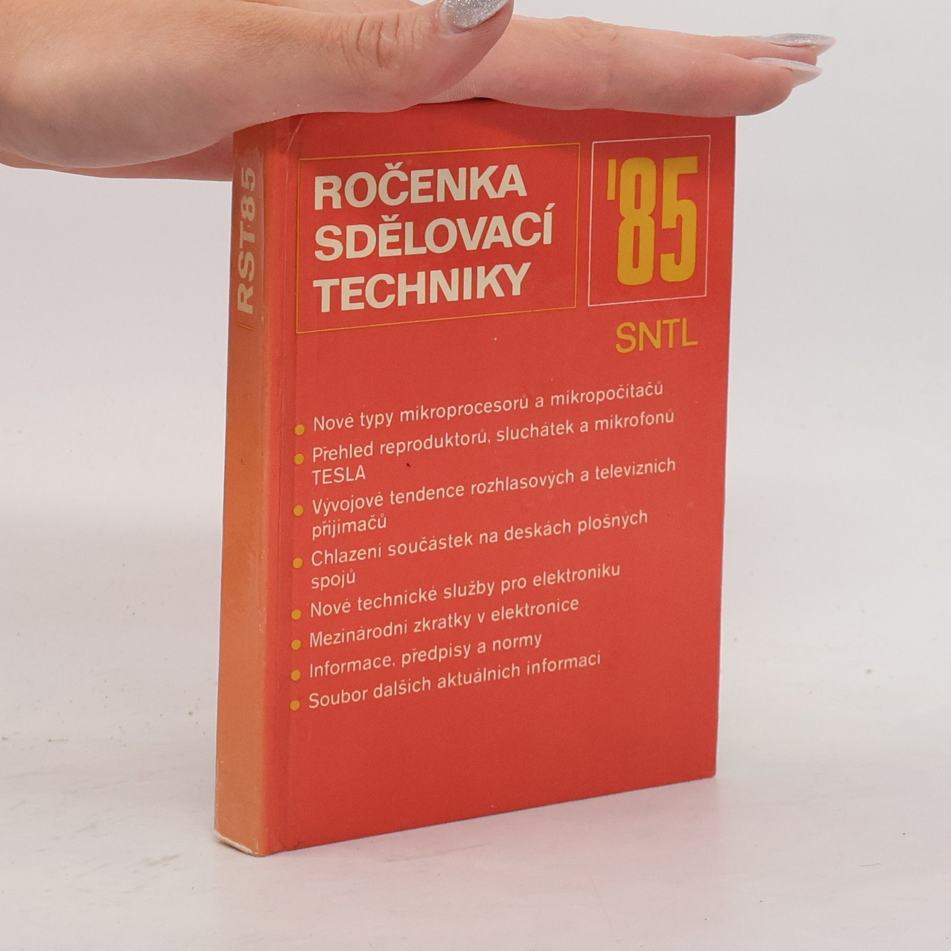 Kolektív autorov Ročenka sdělovací techniky '85