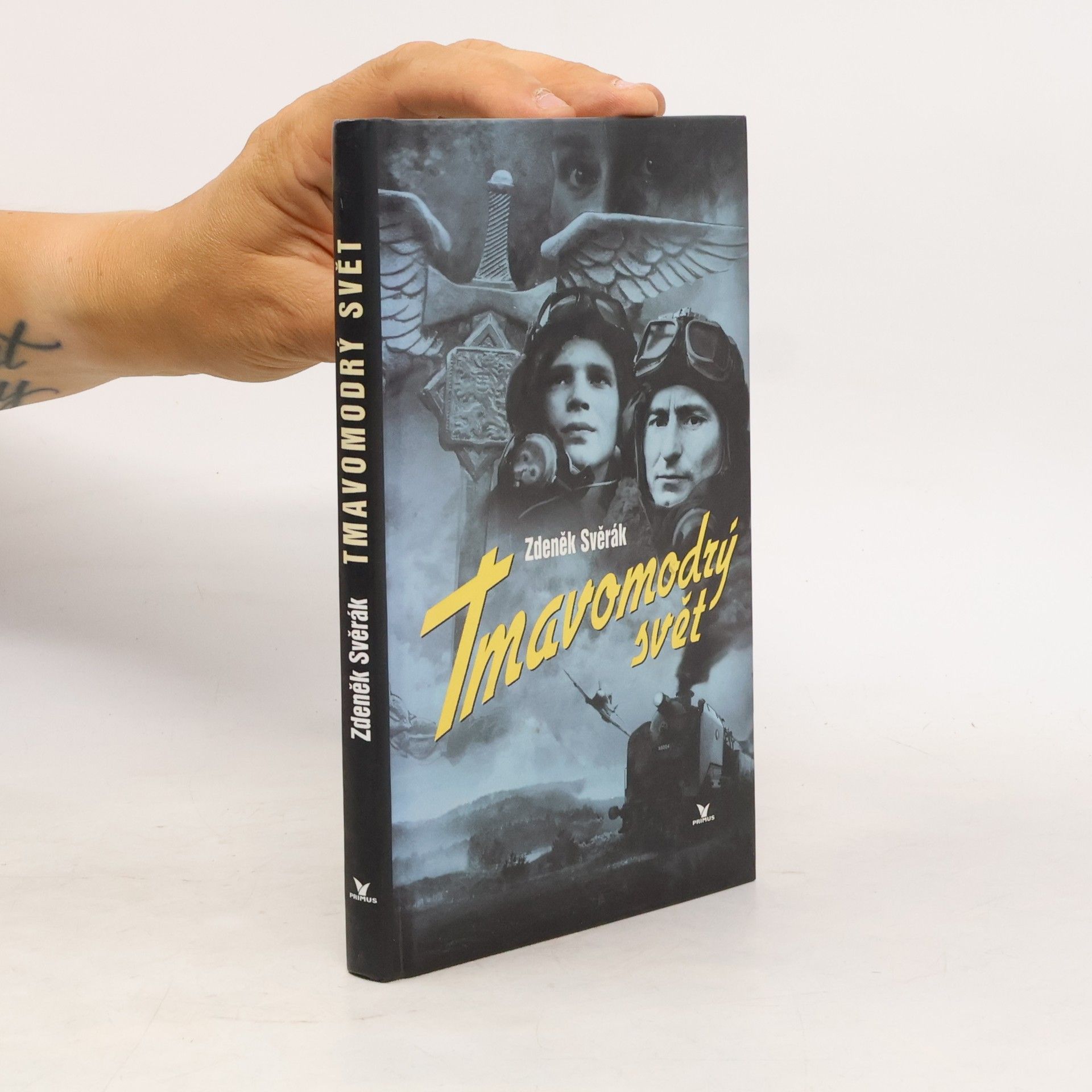 Zdeněk Svěrák Tmavomodrý svět. Filmová povídka