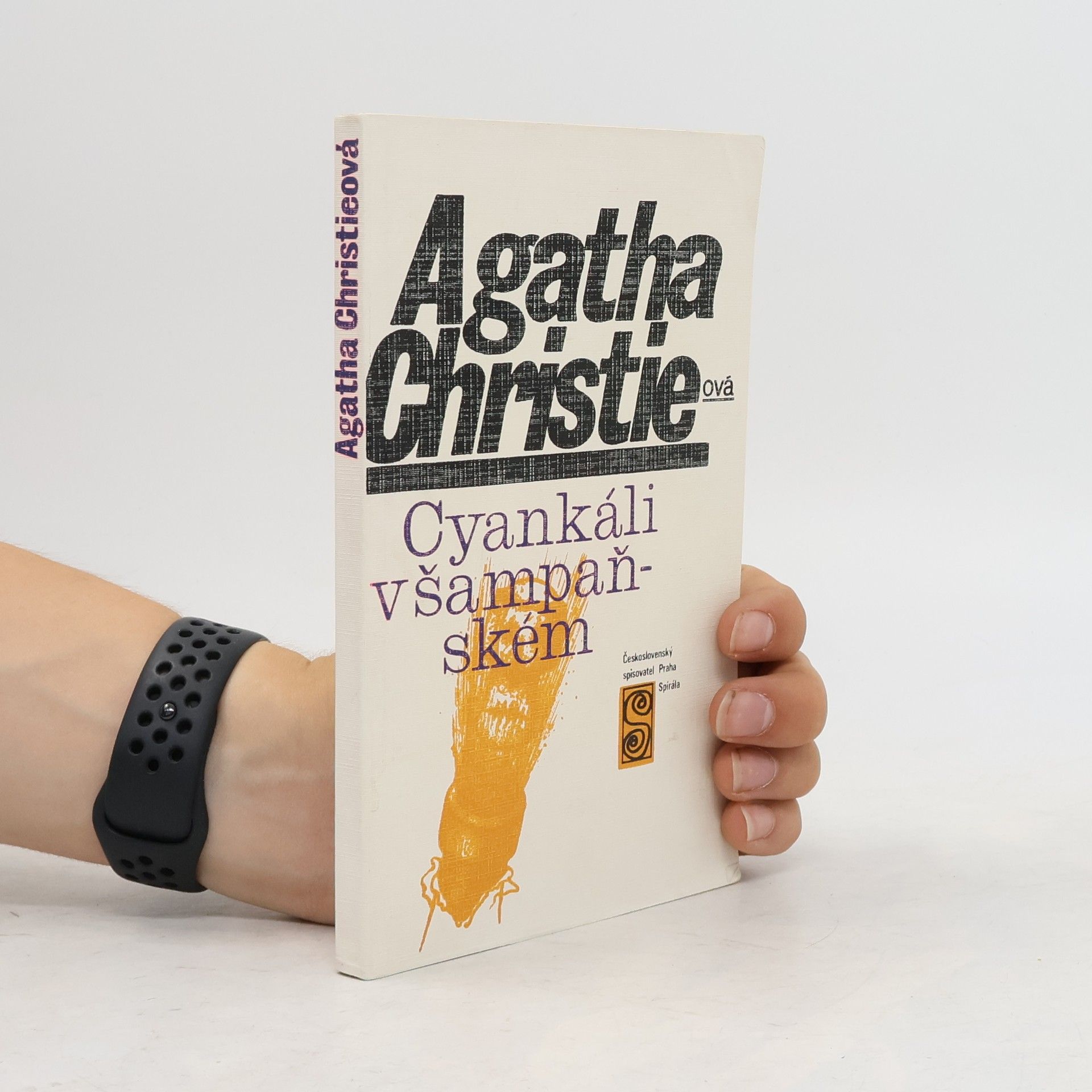Agatha Christie Cyankáli v šampaňském